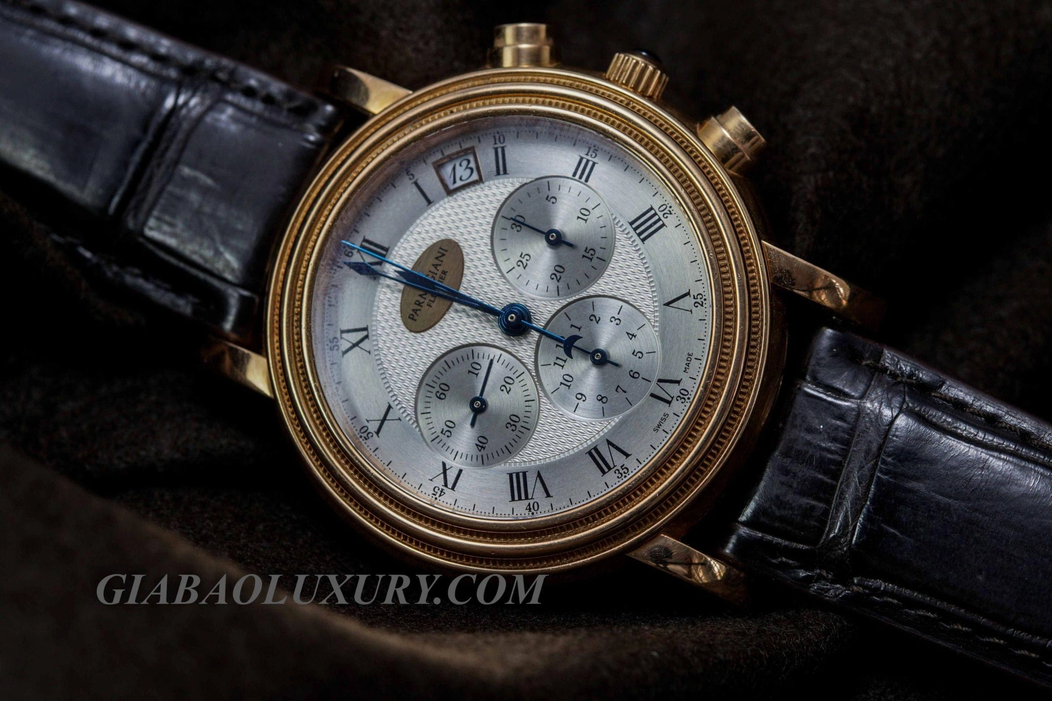 Parmigiani Fleurier Toric Chronograph: calibre 400Z và bezel khía — ảnh chi tiết 02