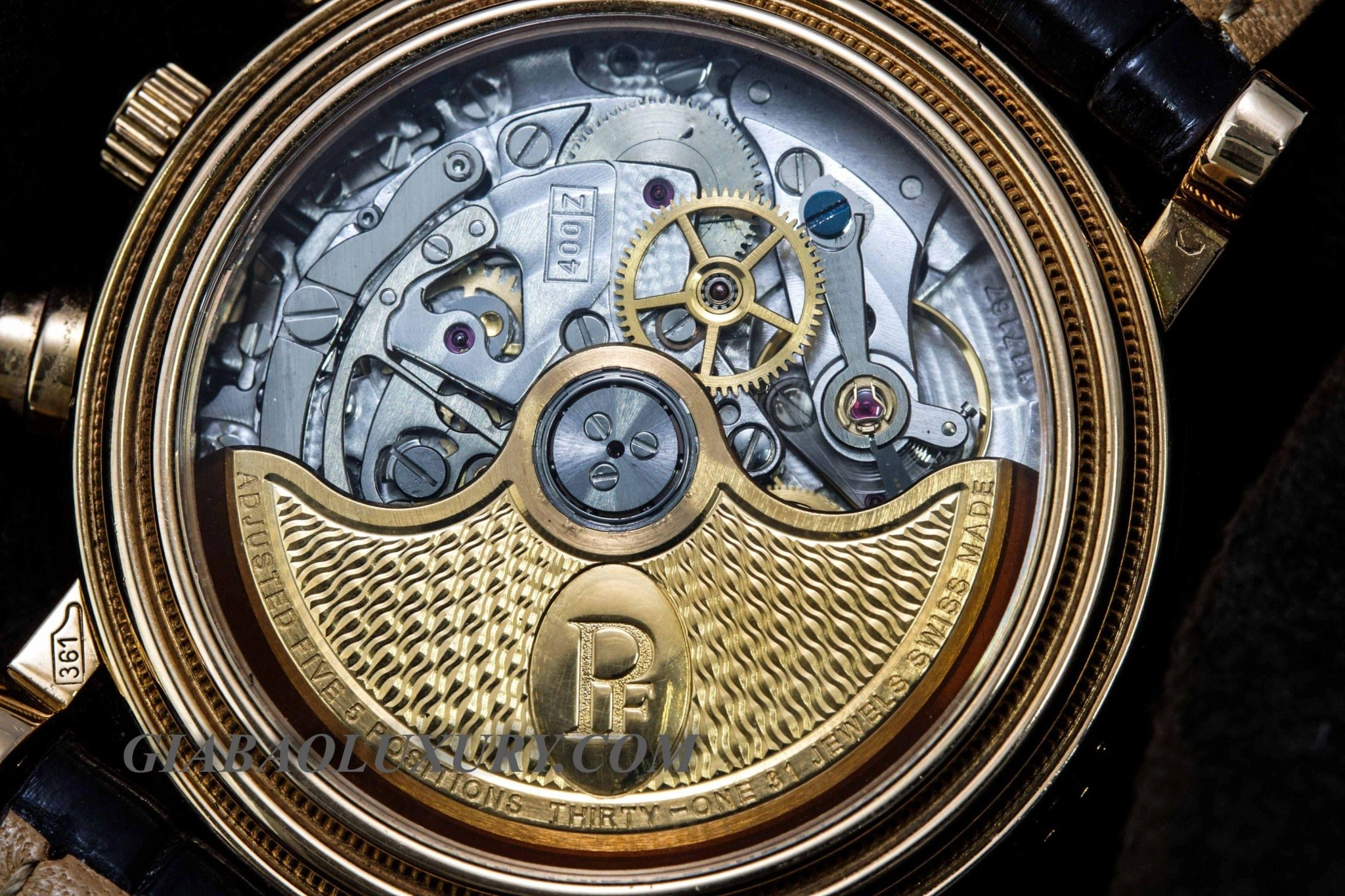 Parmigiani Fleurier Toric Chronograph: calibre 400Z và bezel khía — ảnh chi tiết 22