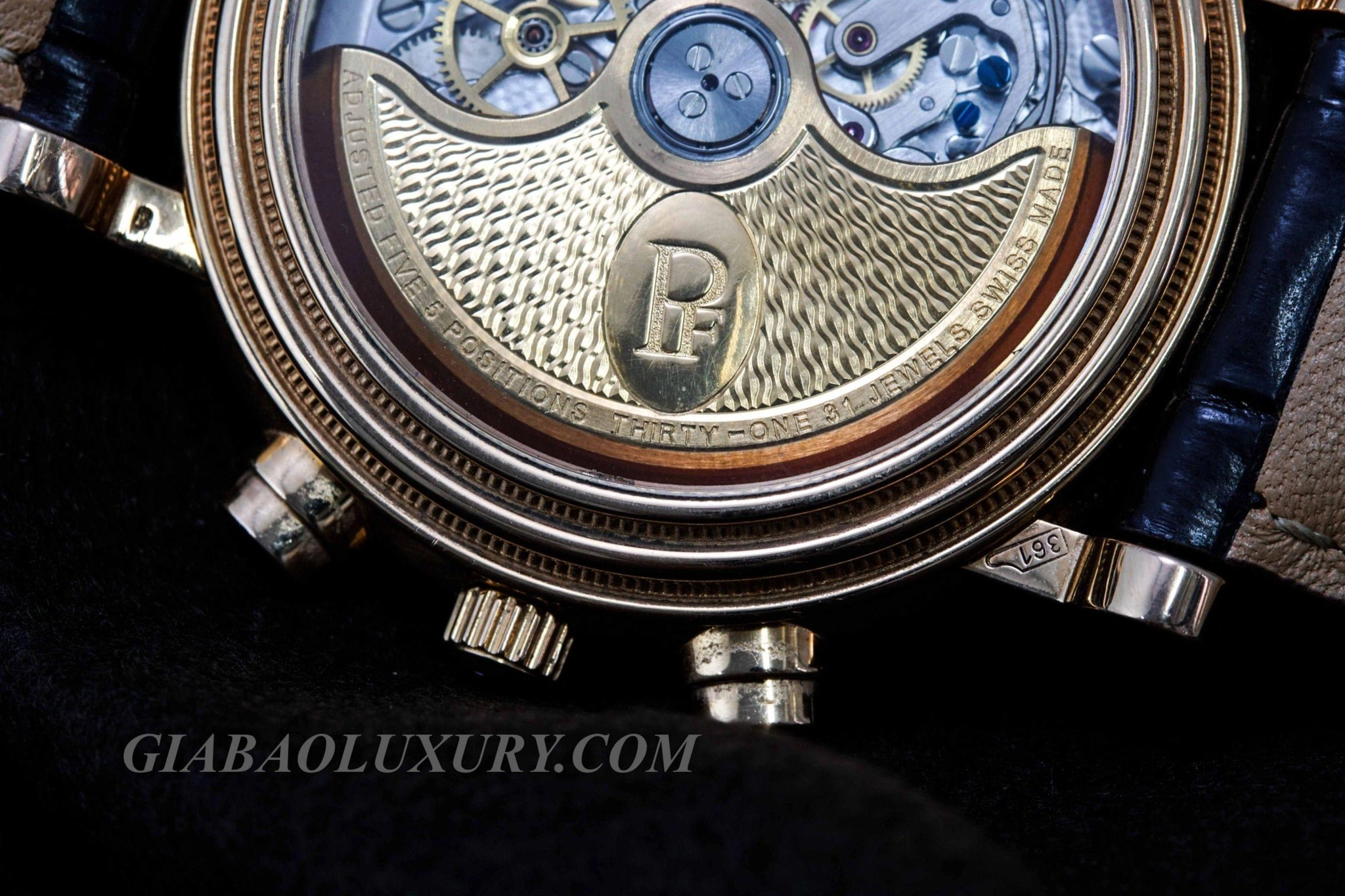 Parmigiani Fleurier Toric Chronograph: calibre 400Z và bezel khía — ảnh chi tiết 25