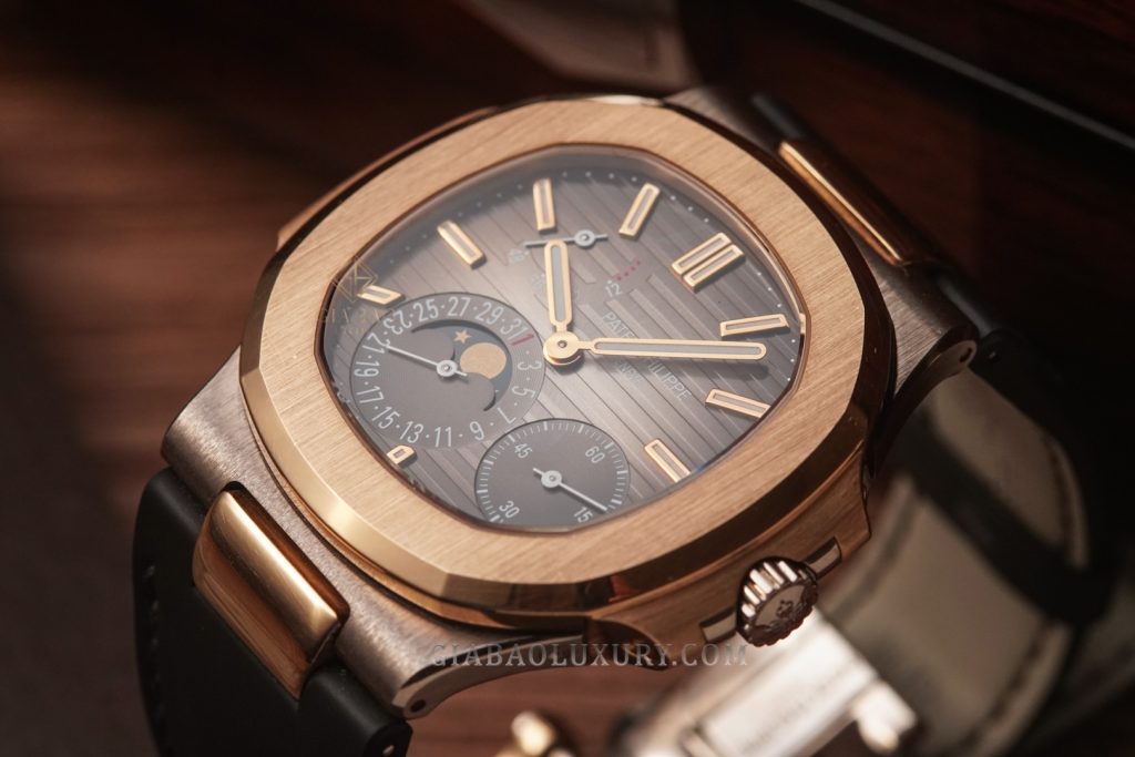 Cạnh vỏ Nautilus 5712GR-001 bằng vàng trắng và vàng hồng