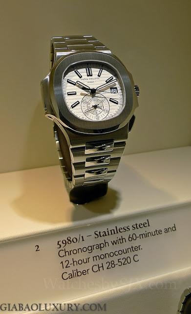 Patek Philippe Nautilus 5980/1 bằng thép tại triển lãm chronograph