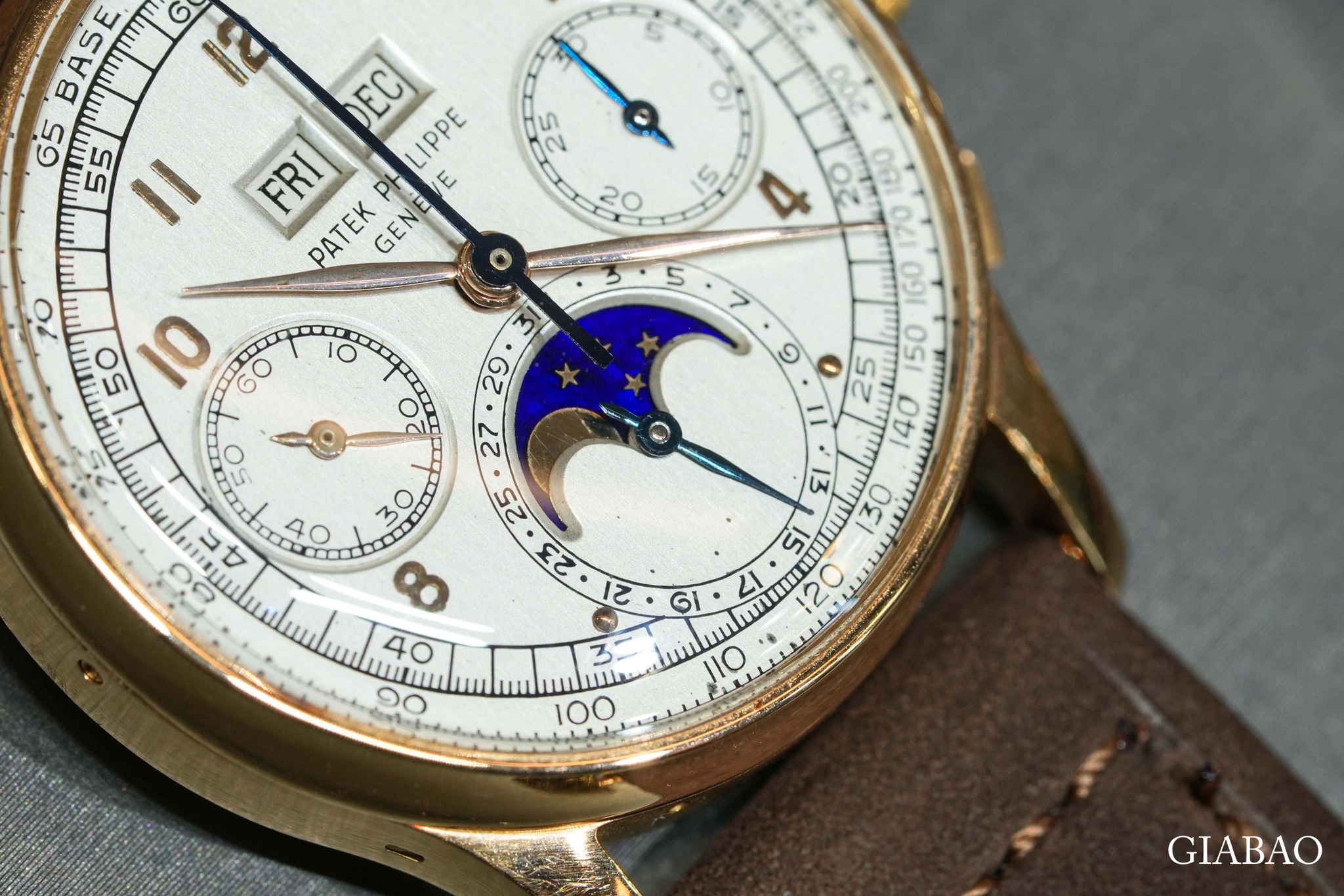 Patek Philippe 2499 Series 2: cách nhận diện và giá trị — ảnh chi tiết 3