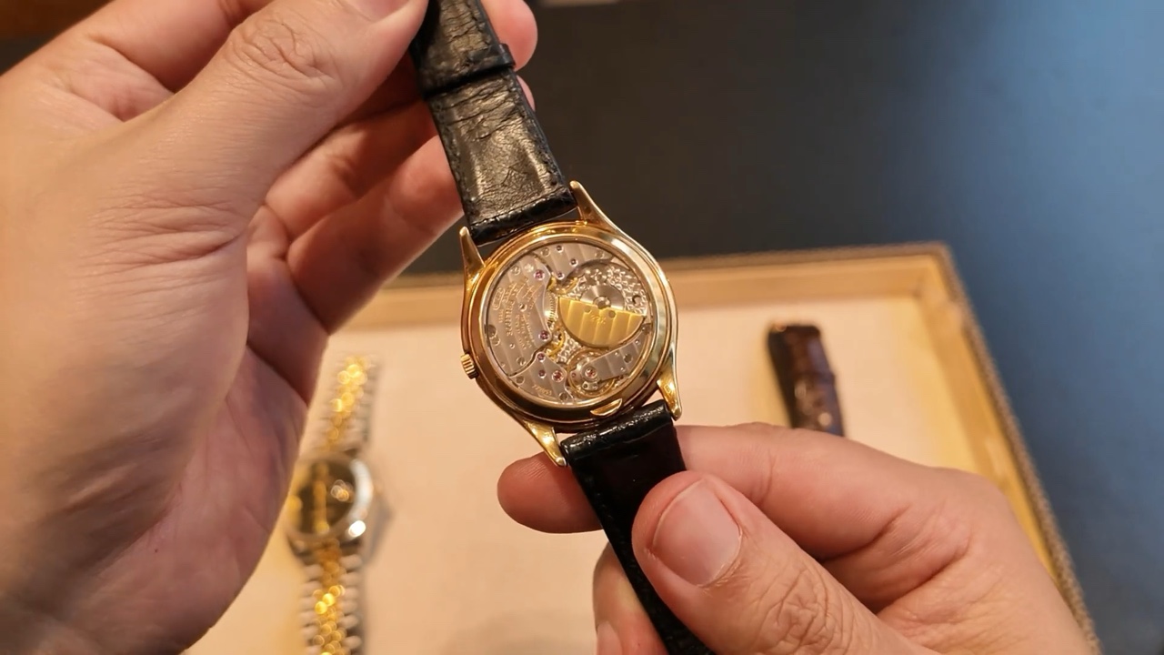 Calibre 240 Q của Patek Philippe Ref. 3940