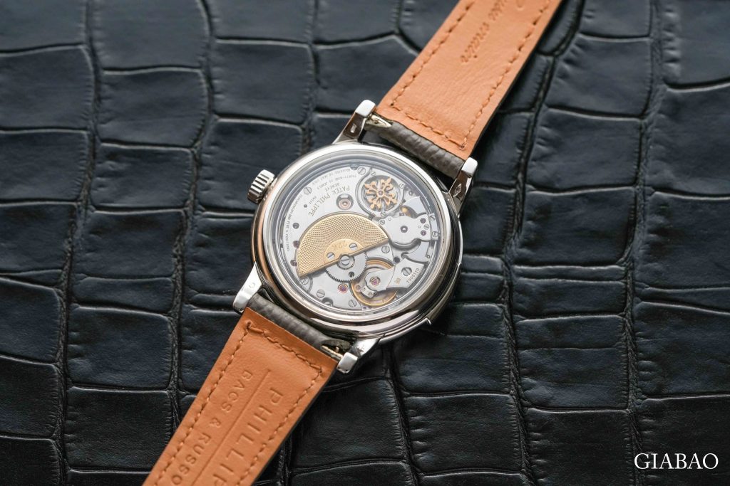 Mặt sau Patek Philippe 3974P và calibre R 27 Q