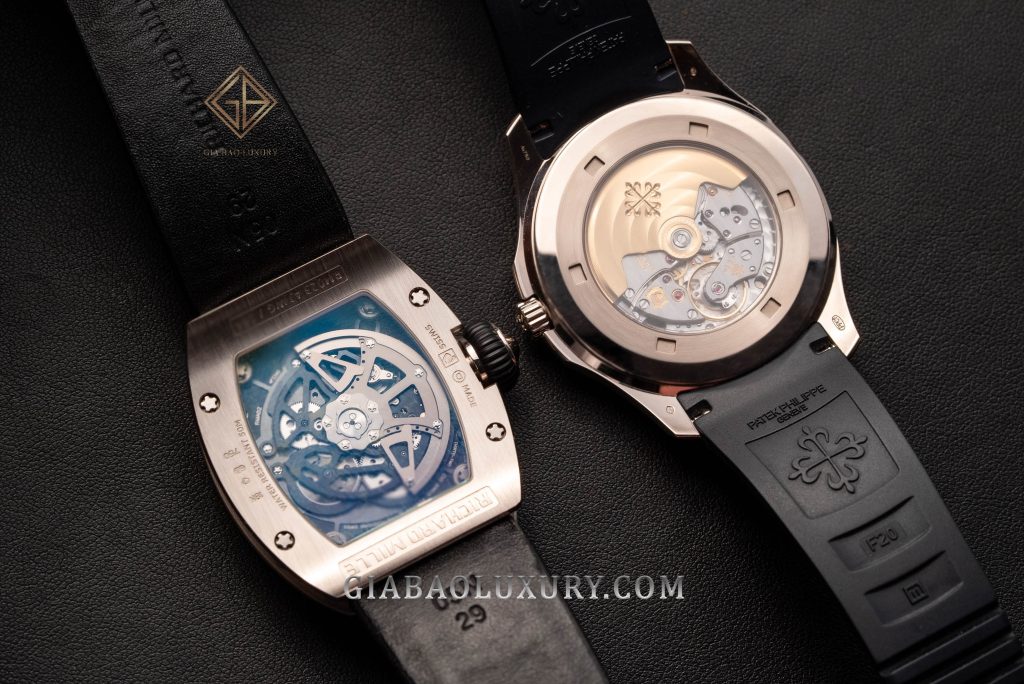 Patek Philippe 5168G và Richard Mille RM 023: mặt sau bộ máy của Patek Philippe 5168G