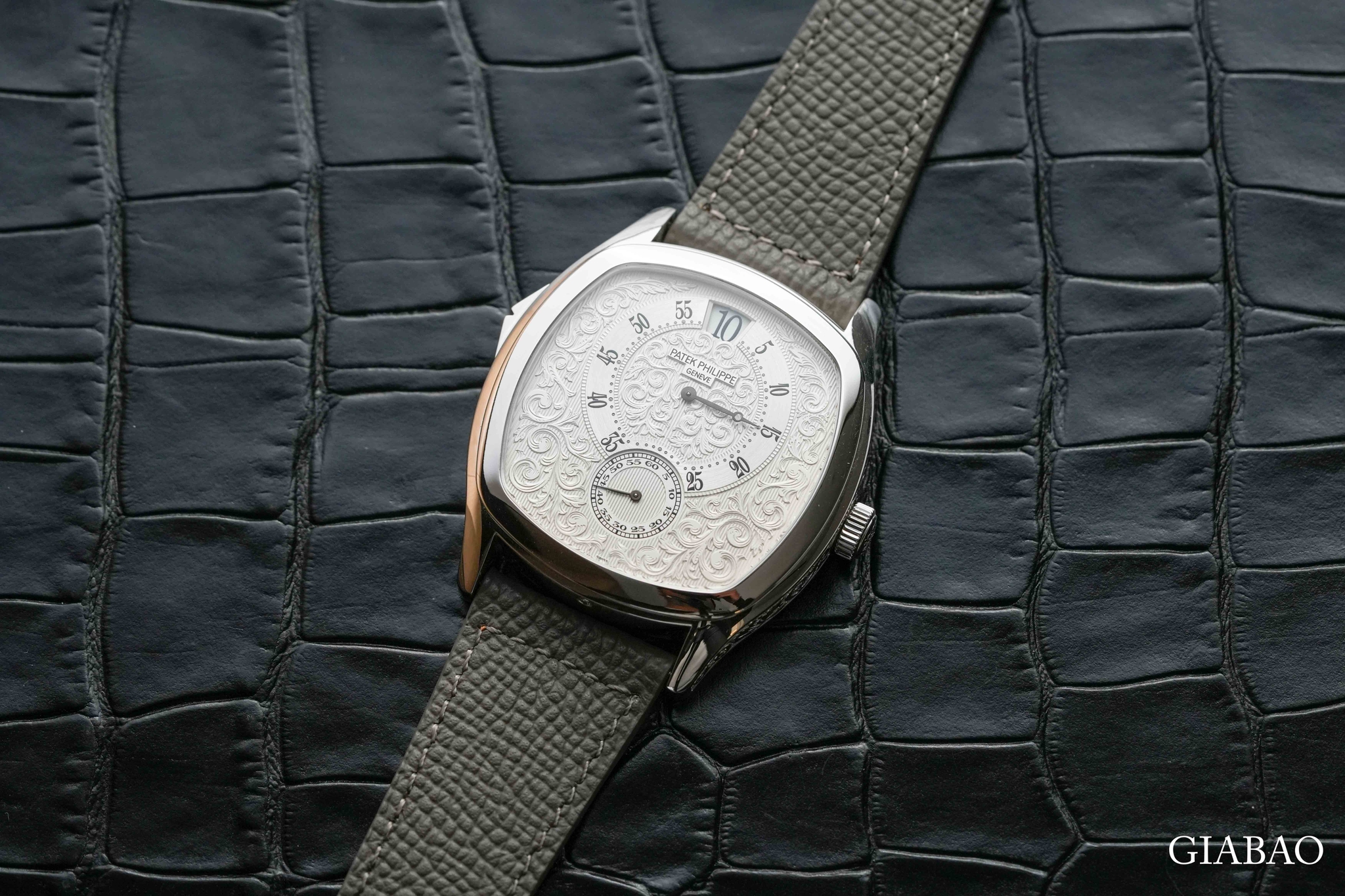 Patek Philippe 5275P: jumping hour và điểm chuông — ảnh chi tiết 2