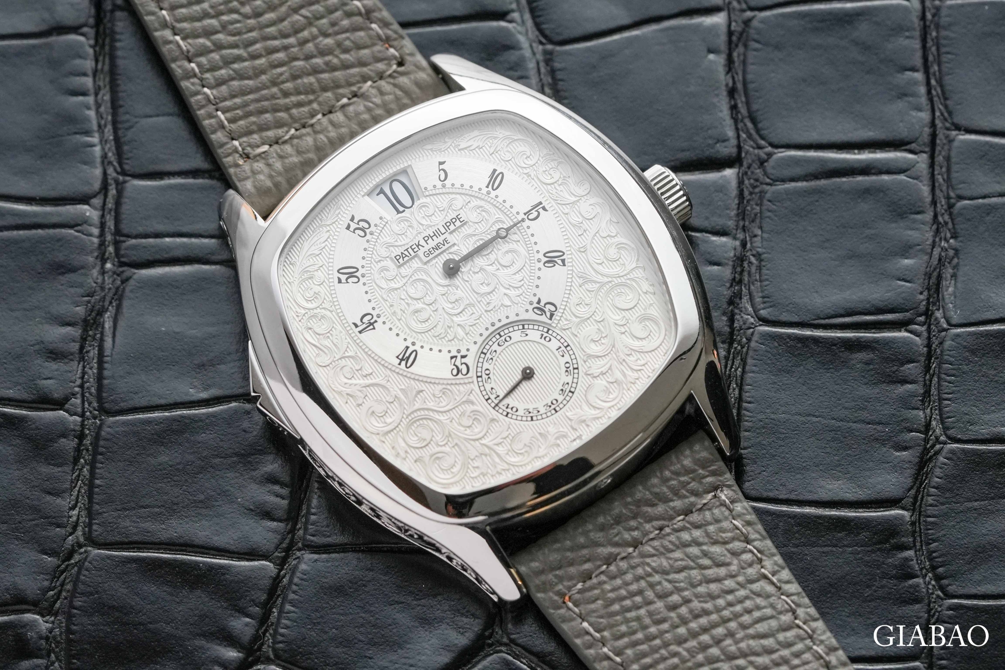 Patek Philippe 5275P: jumping hour và điểm chuông — ảnh chi tiết 3