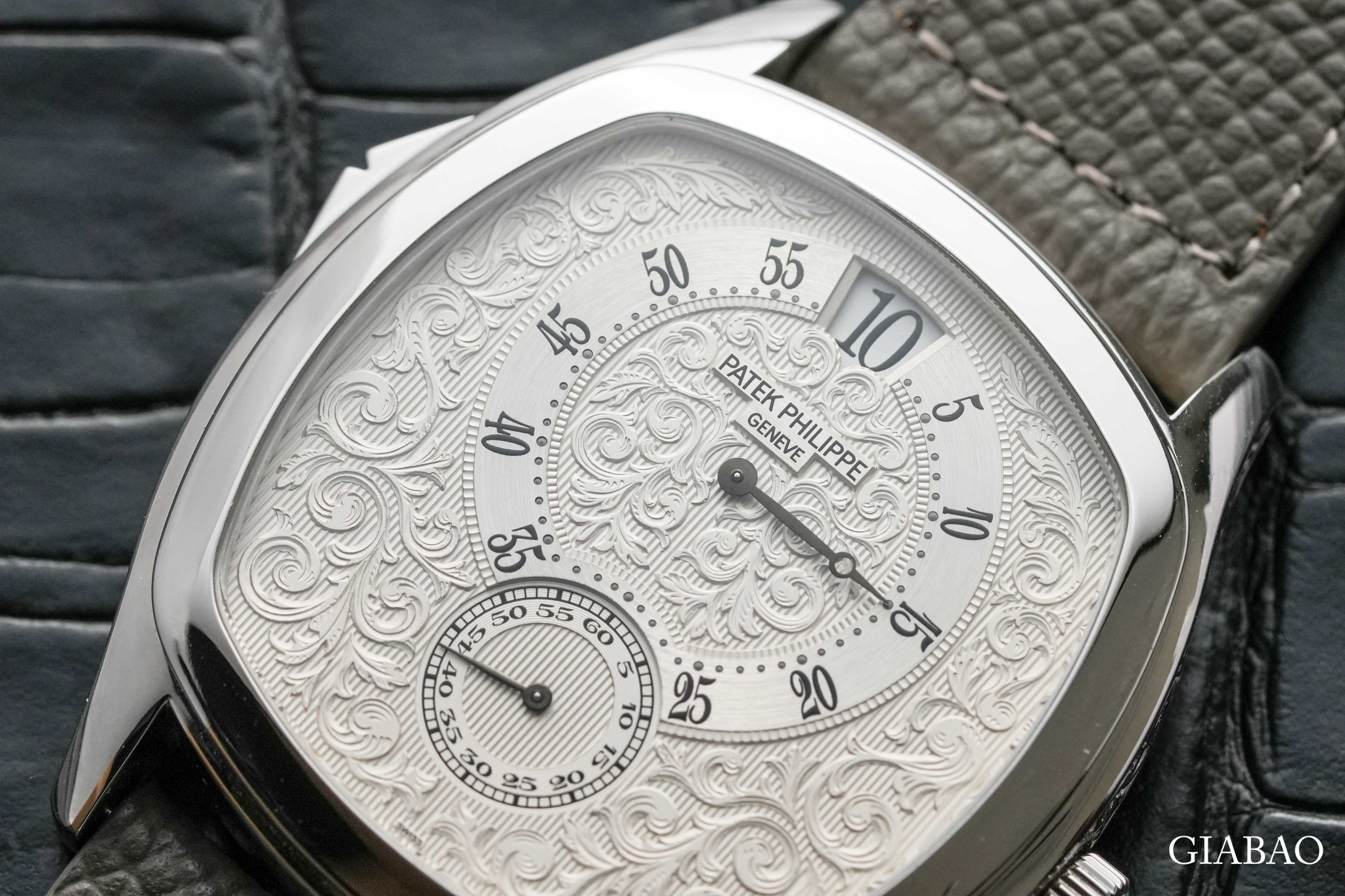 Patek Philippe 5275P: jumping hour và điểm chuông — ảnh chi tiết 4