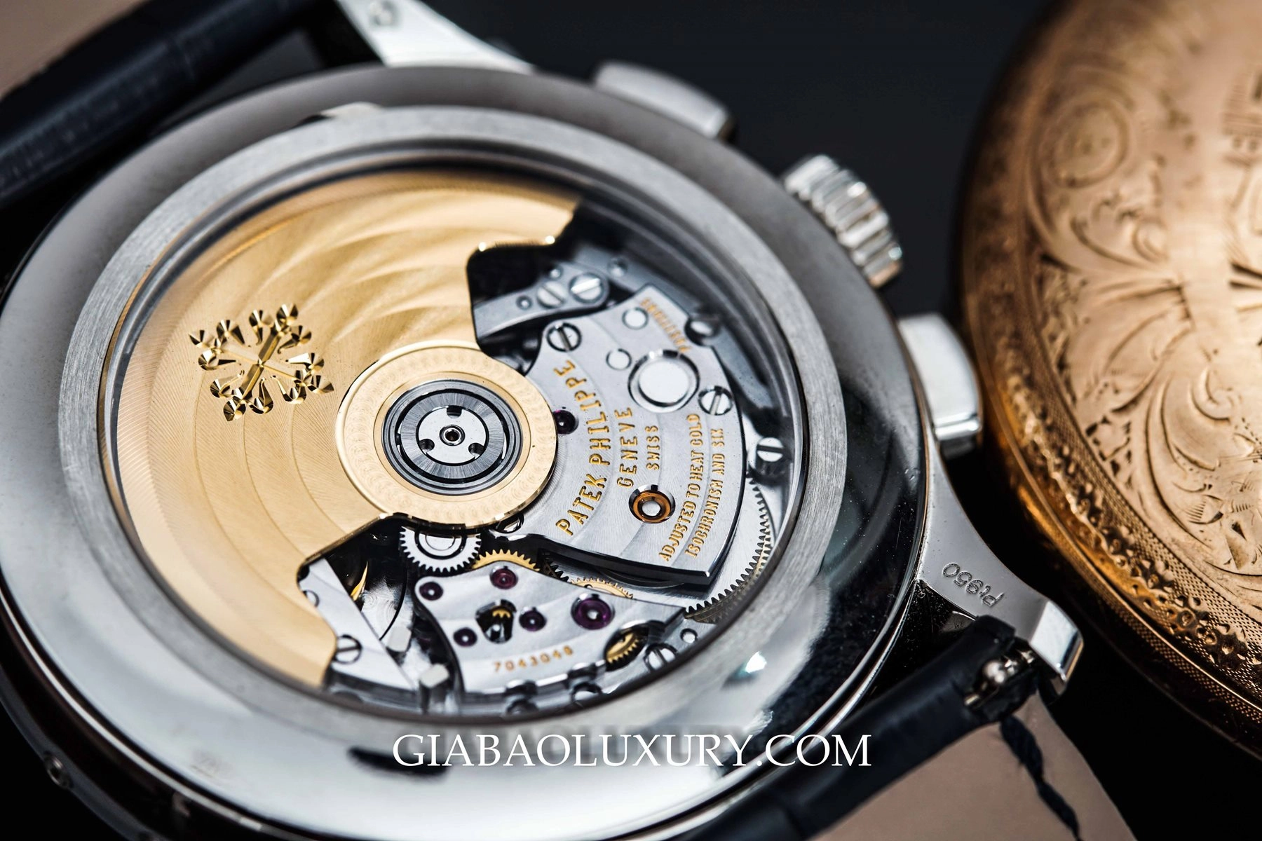 Patek Philippe 5905P-001: lịch thường niên và flyback chronograph — ảnh chi tiết 23