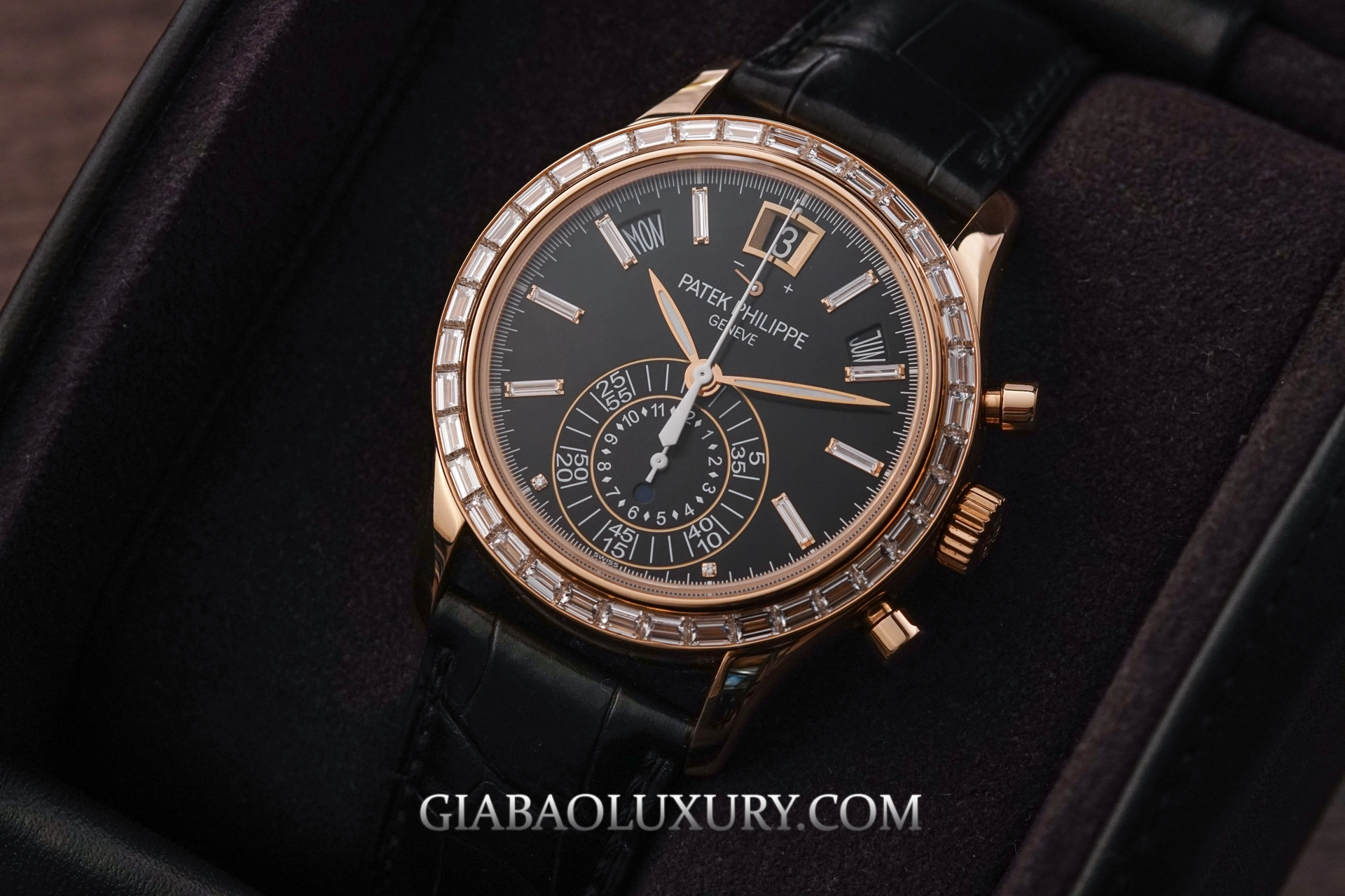 Patek Philippe 5961P và 5961R: lịch thường niên: Patek Philippe 5961R bằng vàng hồng