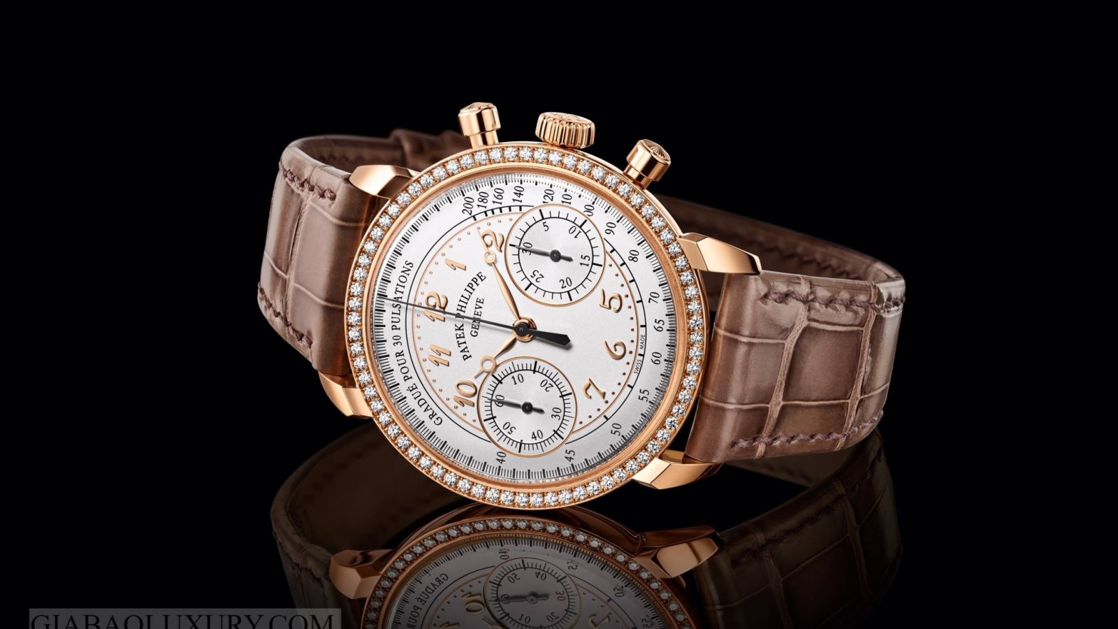 Patek Philippe 7150R/250R: chronograph lên cót tay 38 mm
