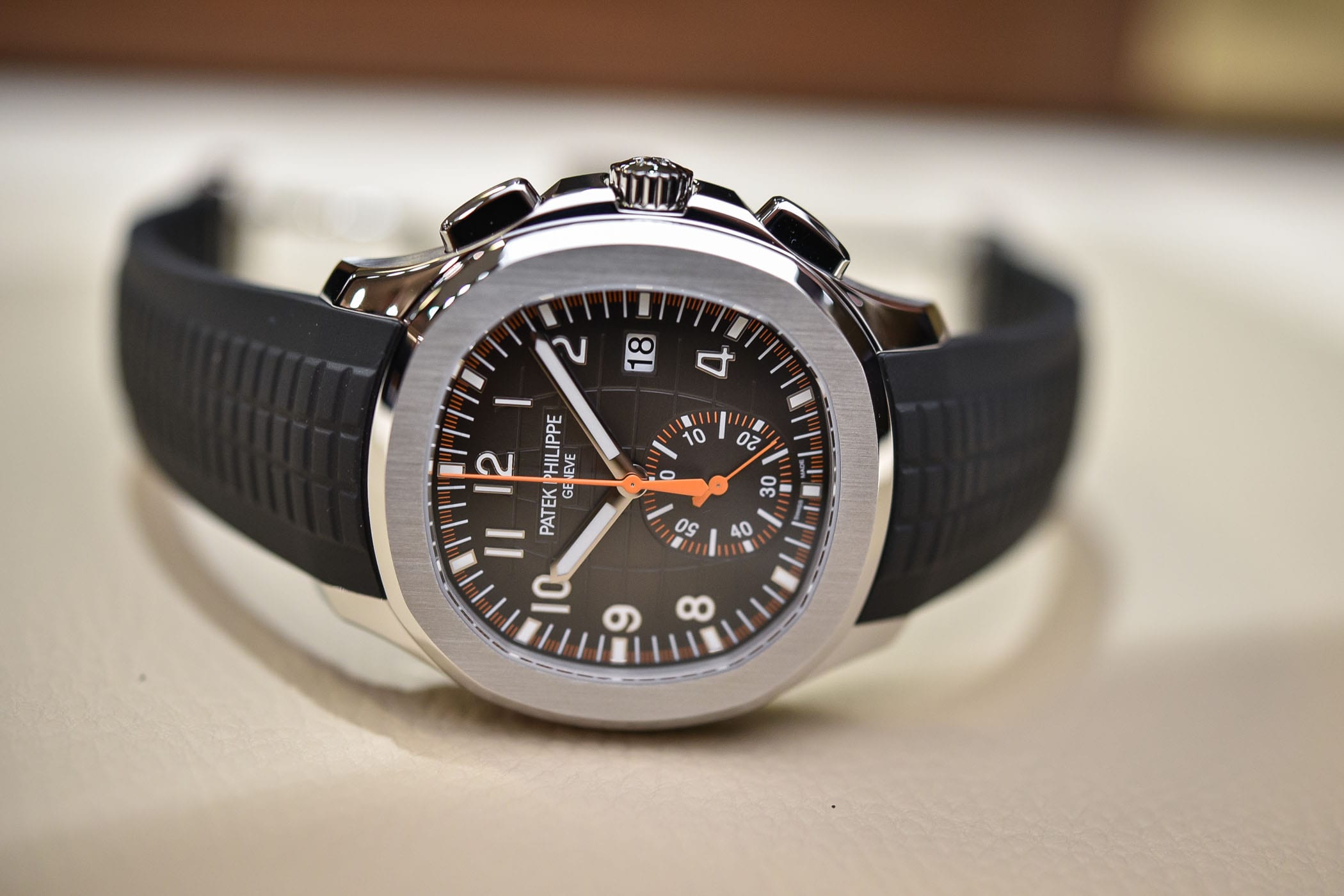Patek Philippe Aquanaut 5968A-001 — ảnh chi tiết 1