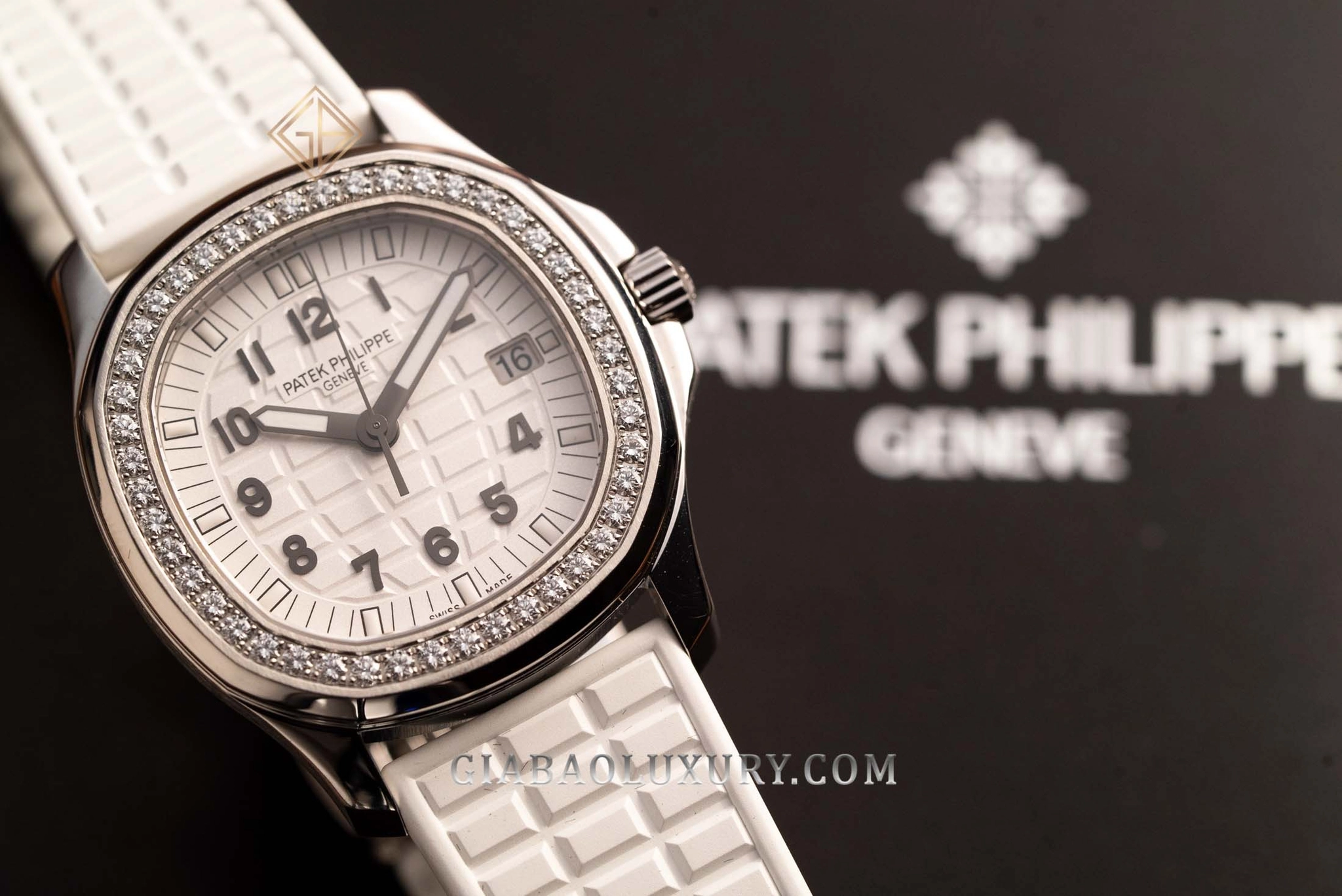 Patek Philippe Aquanaut Luce 5067A: Cận cảnh mặt số Aquanaut Luce 5067A