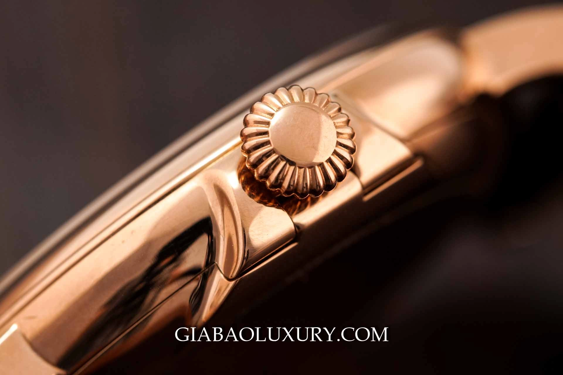 Patek Philippe Calatrava 5153R-001: vỏ Officer và calibre 324 S C — ảnh chi tiết 16