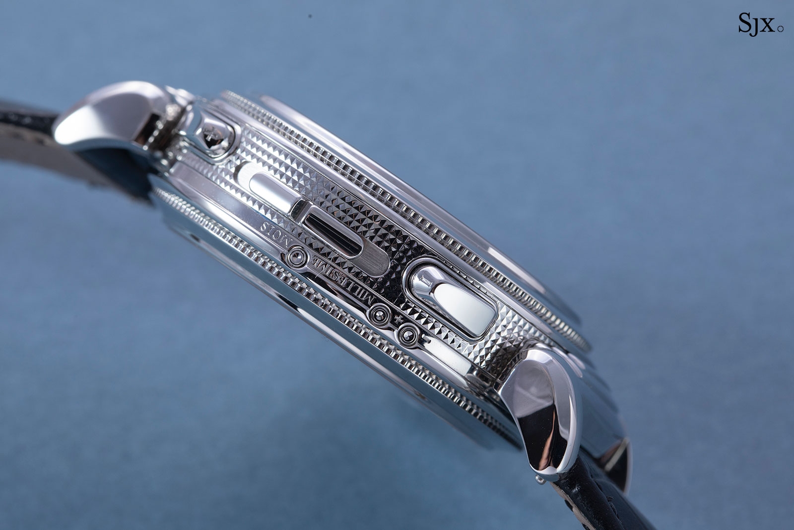 Patek Philippe 6300A tại Only Watch 2019: hồ sơ CHF 31 triệu: cấu trúc vỏ và bộ cần gạt chức năng điểm chuông