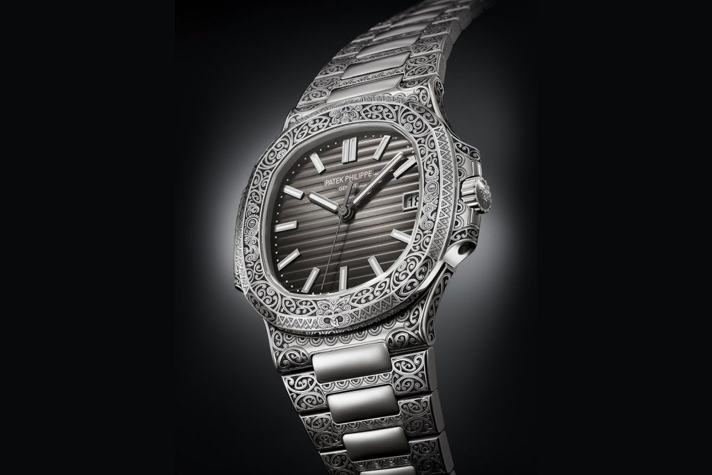 Hoa văn chạm khắc trên Nautilus 5711/1500A