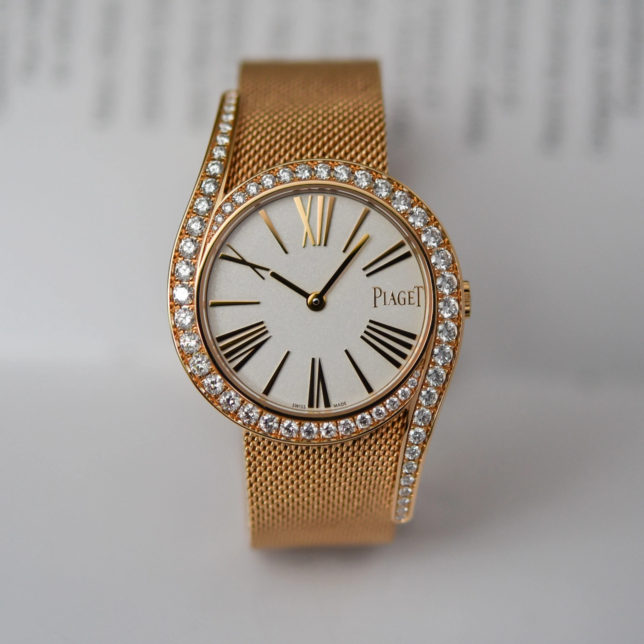 Piaget Limelight Gala Automatic 32 mm: toàn cảnh Limelight Gala Automatic 32 mm