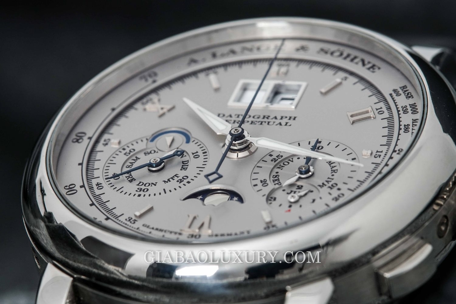 A. Lange & Söhne Datograph Lịch Vạn Niên vỏ bạch kim 950