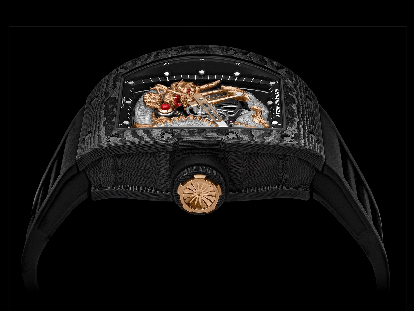 Richard Mille RM 57-03 Sapphire Dragon: núm chỉnh và cạnh vỏ Carbon TPT của RM 57-03