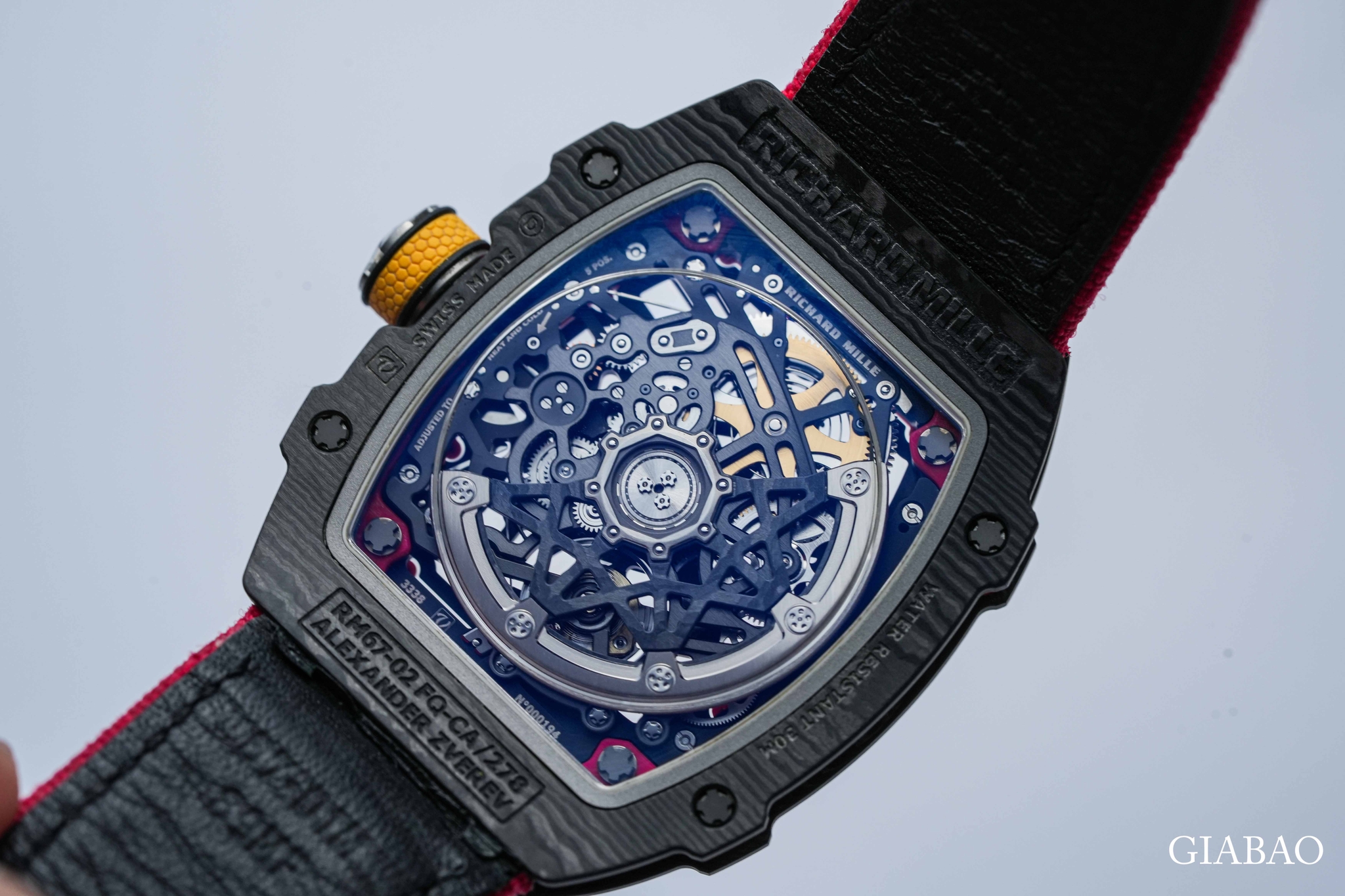 Mặt sau RM 67-02 cho thấy hoàn thiện cầu máy skeleton