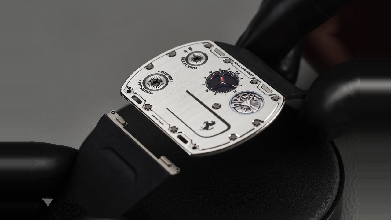 Richard Mille RM UP-01 Ferrari: mỏng 1,75 mm