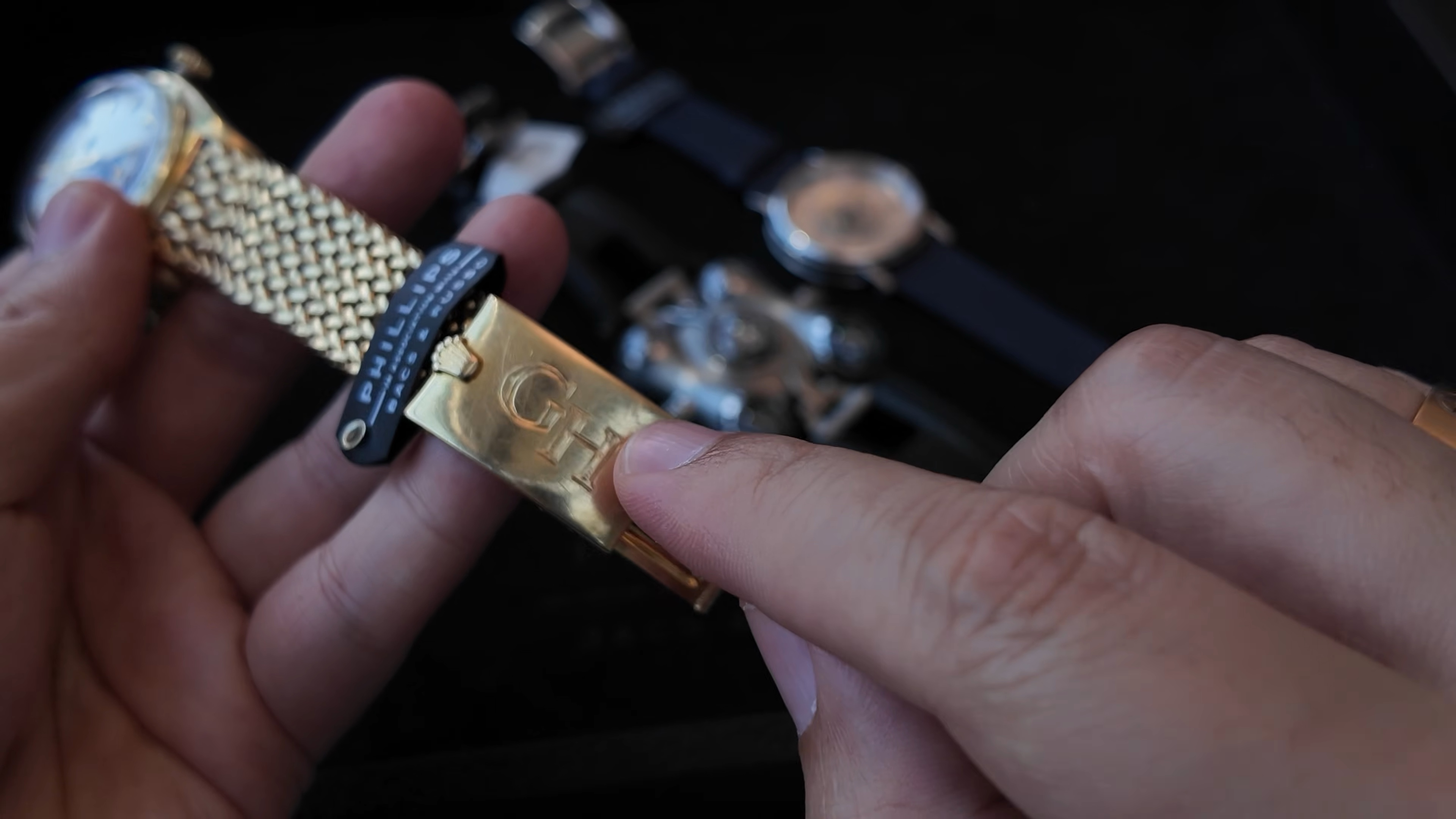 Khóa dây lưới vàng Rolex ref. 6062