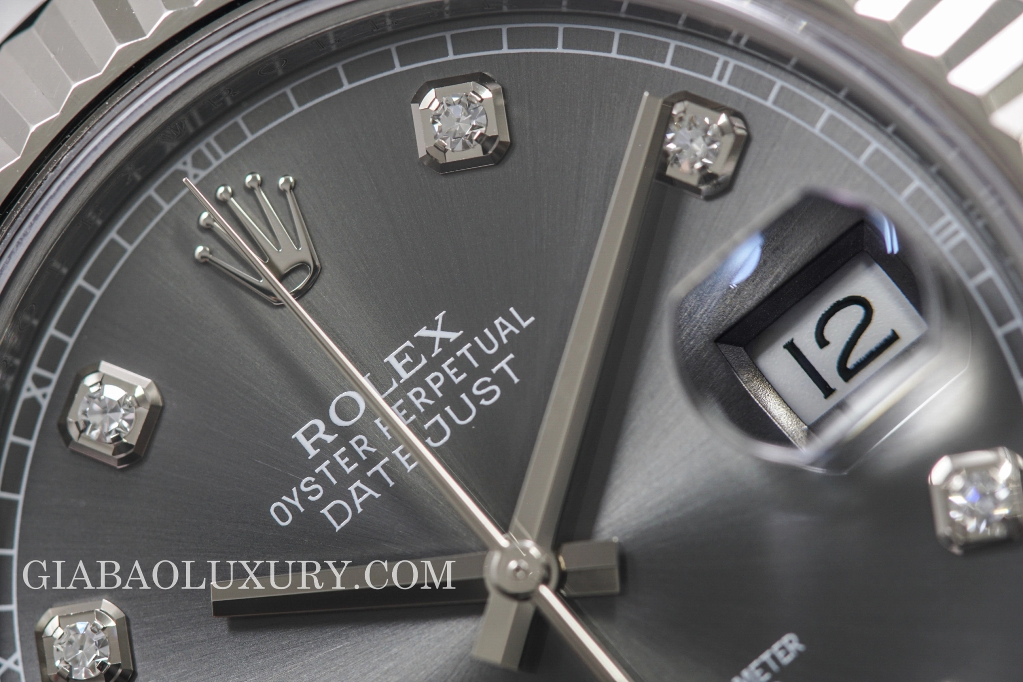 Rolex Datejust II 116334: vỏ 41 mm và calibre 3136 — ảnh chi tiết 01