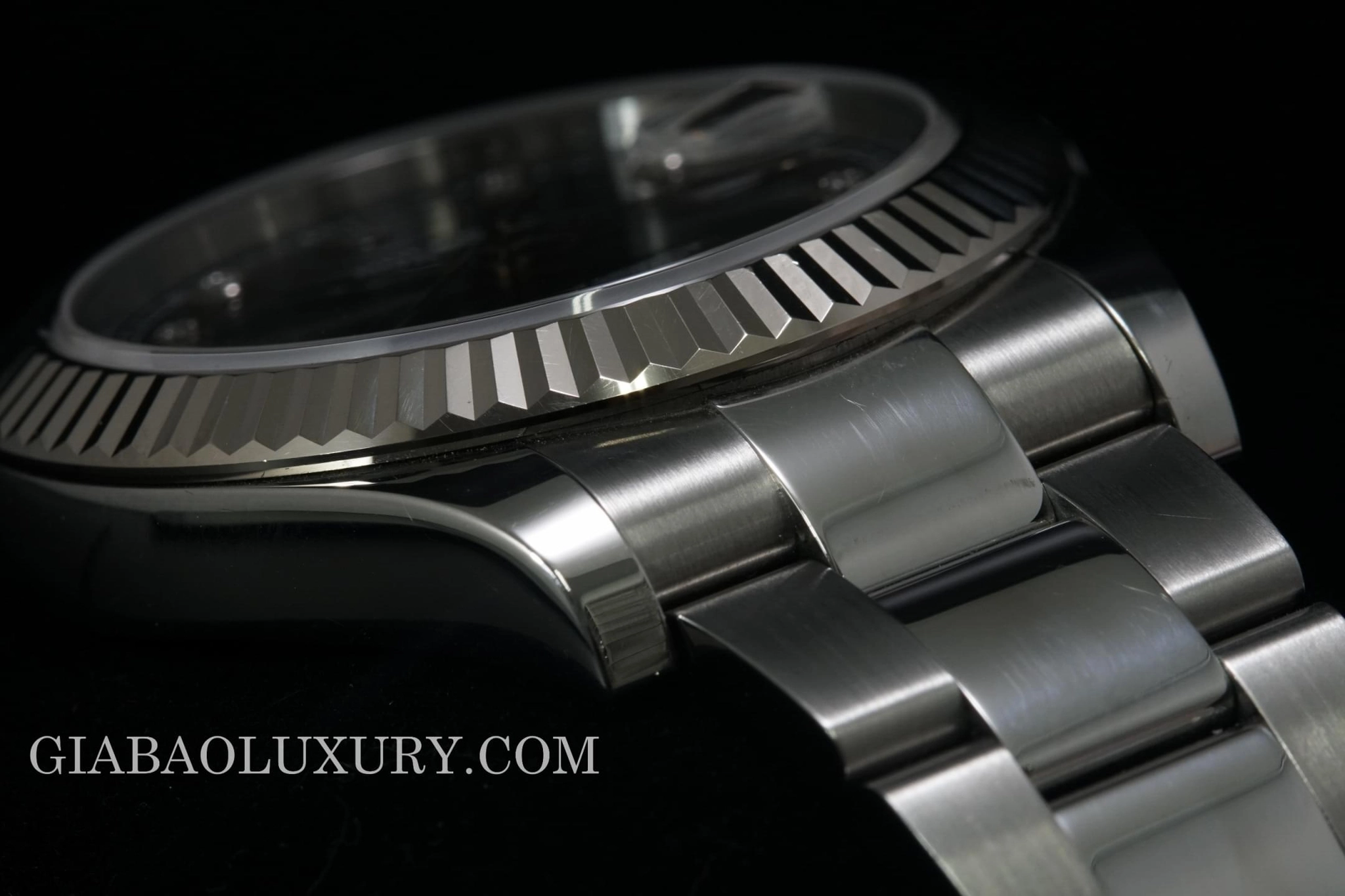 Rolex Datejust II 116334: vỏ 41 mm và calibre 3136 — ảnh chi tiết 07