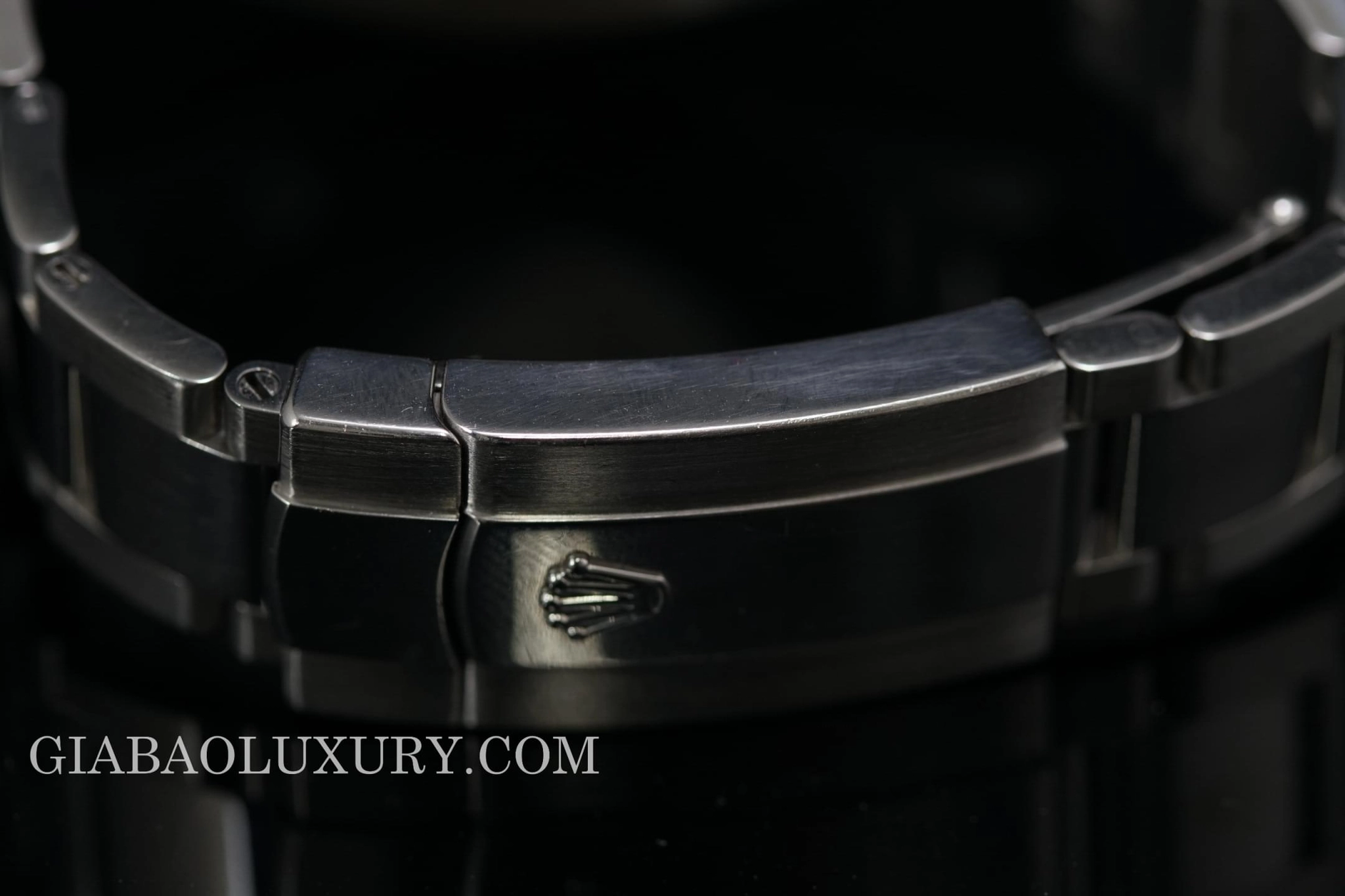Rolex Datejust II 116334: vỏ 41 mm và calibre 3136 — ảnh chi tiết 09