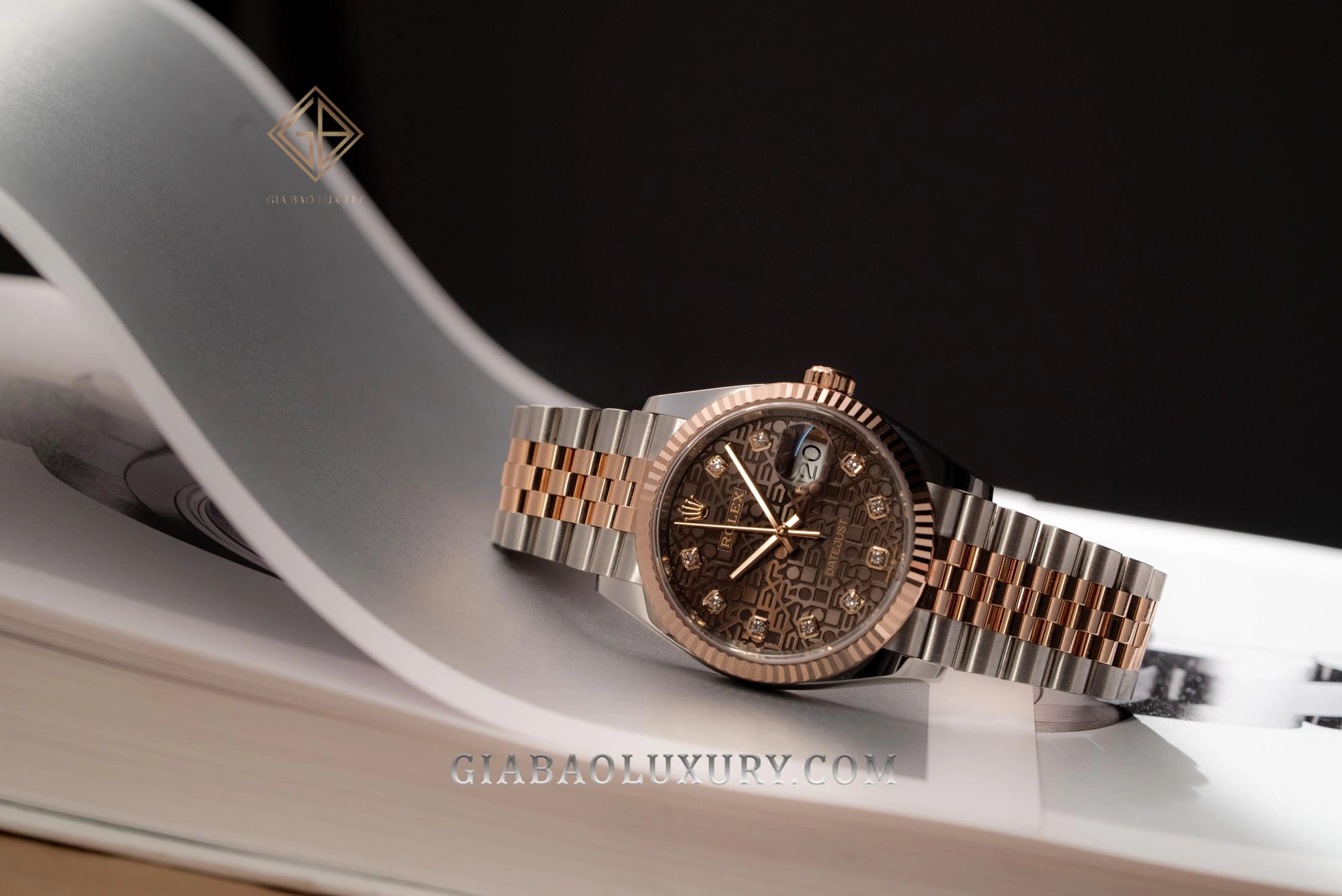 Rolex Datejust 36 Ref. 126231: Everose Rolesor: toàn cảnh Datejust 126231