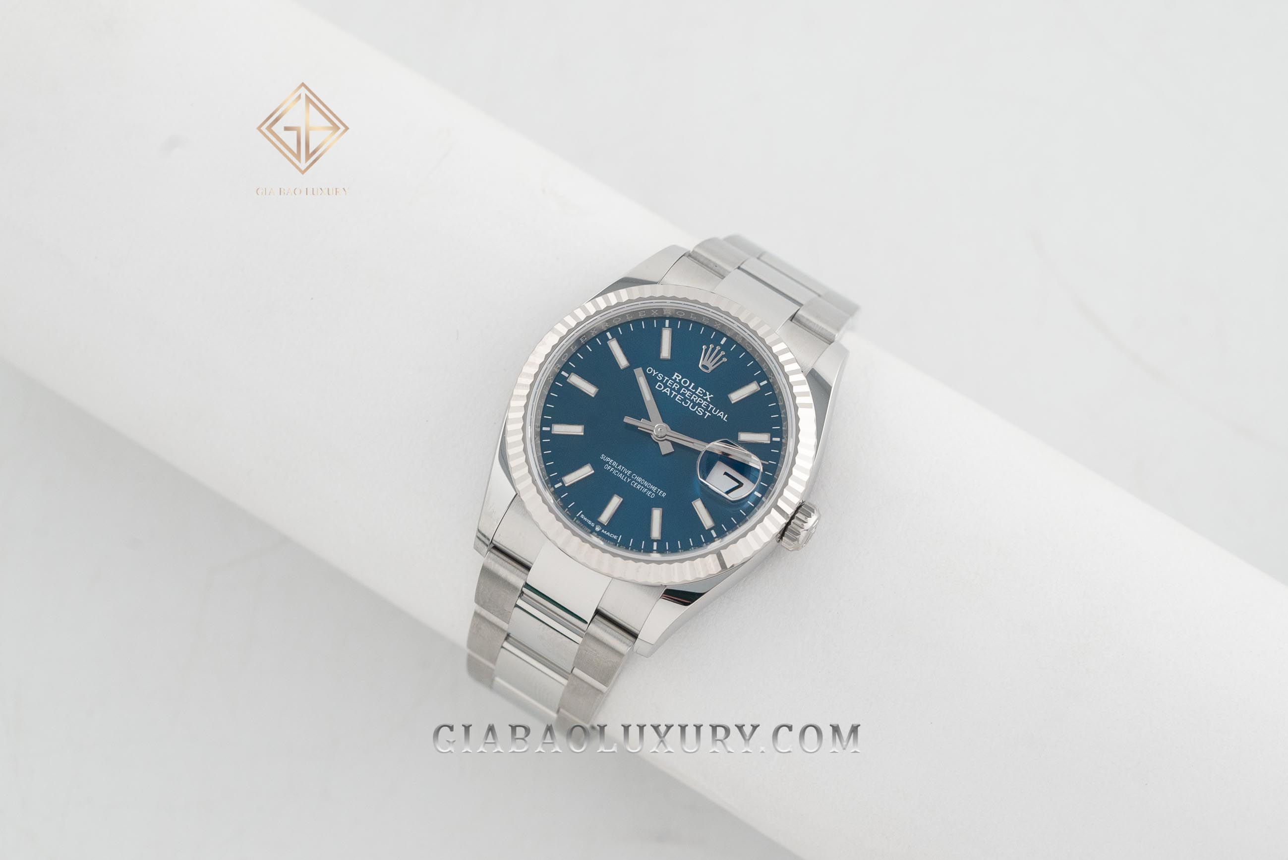 Rolex Datejust 36 ref. 126234 trên dây Oyster