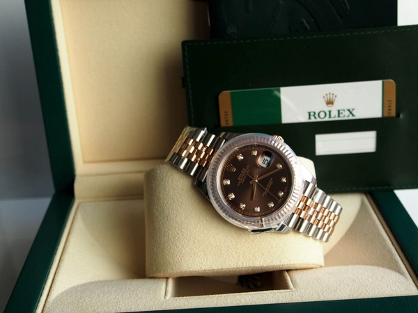Rolex Datejust 41 126331 mặt chocolate: Everose Rolesor — ảnh chi tiết 01