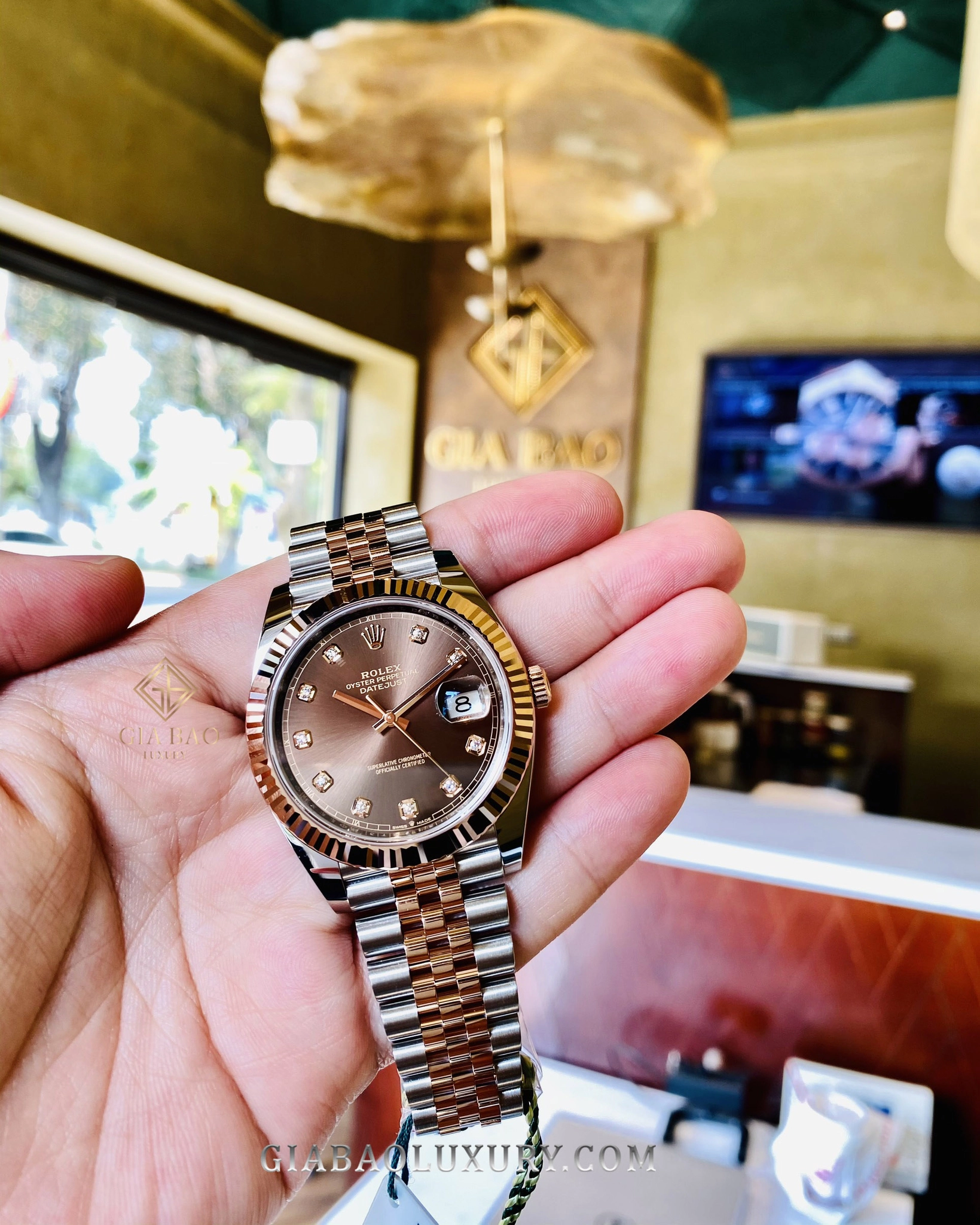 Rolex Datejust 41 126331 mặt chocolate: Everose Rolesor — ảnh chi tiết 04