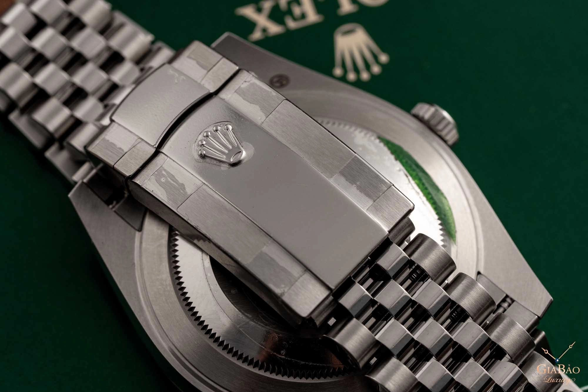 Rolex Datejust 41 mặt “Wimbledon”: 126331 và 126334: khóa Oysterclasp và dây Jubilee