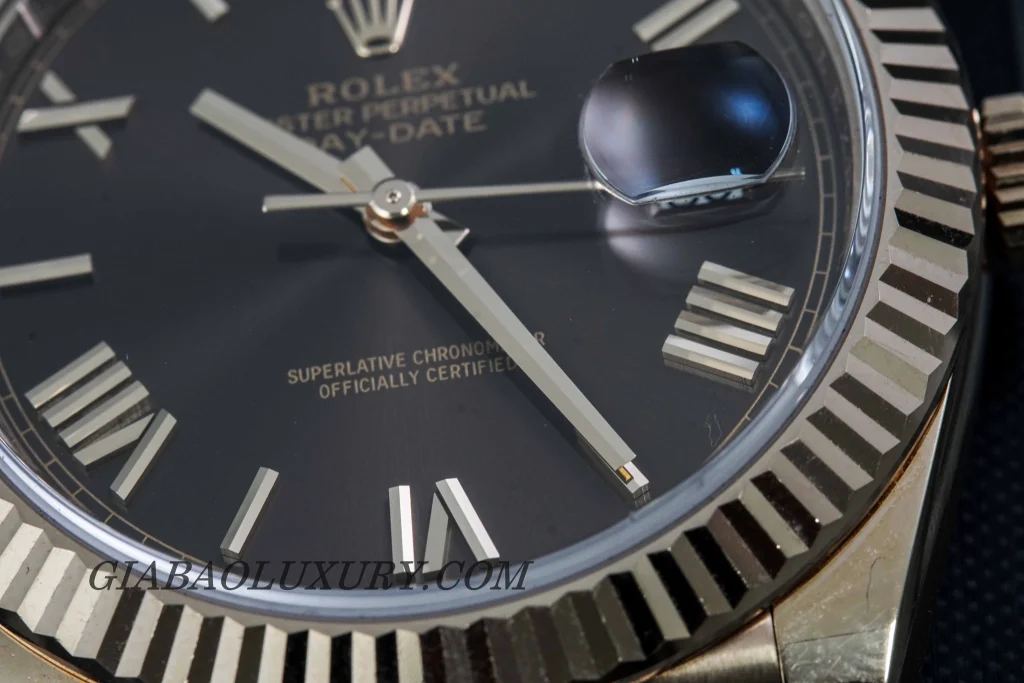 Rolex Day-Date 40 228235 mặt chocolate: Everose và calibre 3255 — ảnh chi tiết 22