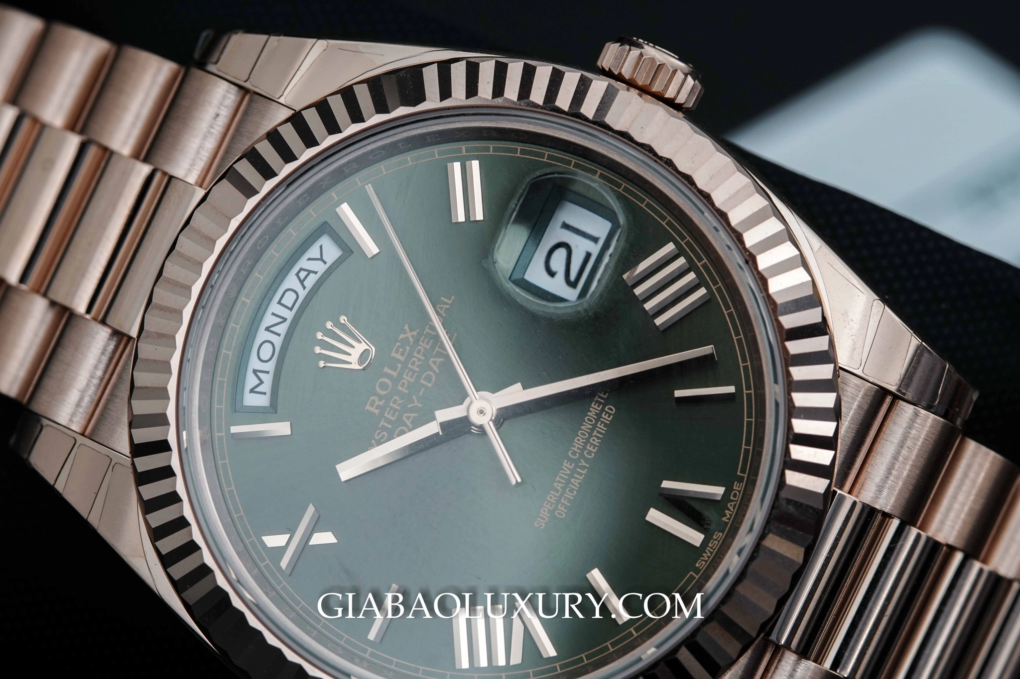 Rolex Day-Date 40 228235 mặt olive: dấu mốc 60 năm — ảnh chi tiết 06
