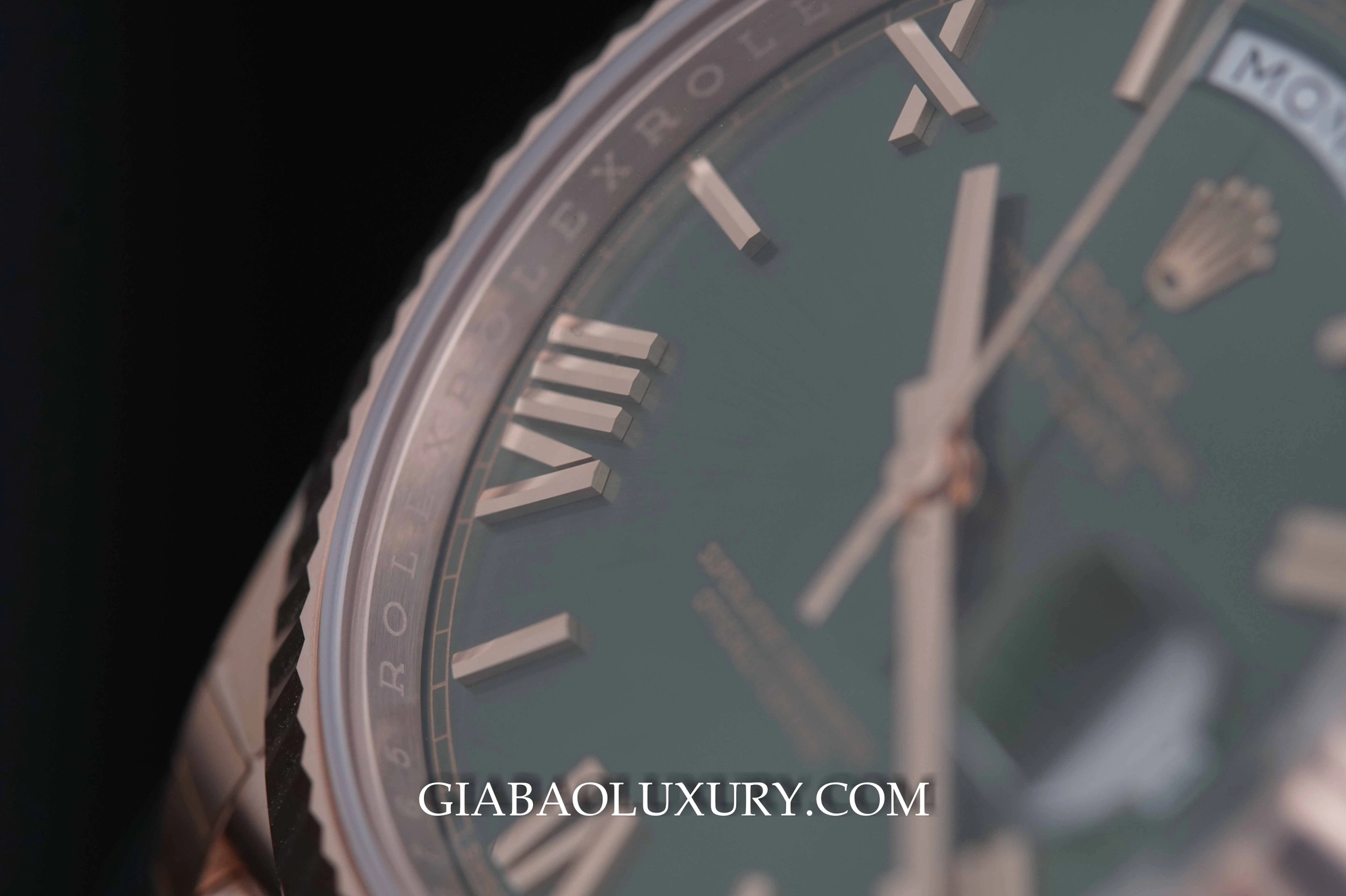 Rolex Day-Date 40 228235 mặt olive: dấu mốc 60 năm — ảnh chi tiết 07