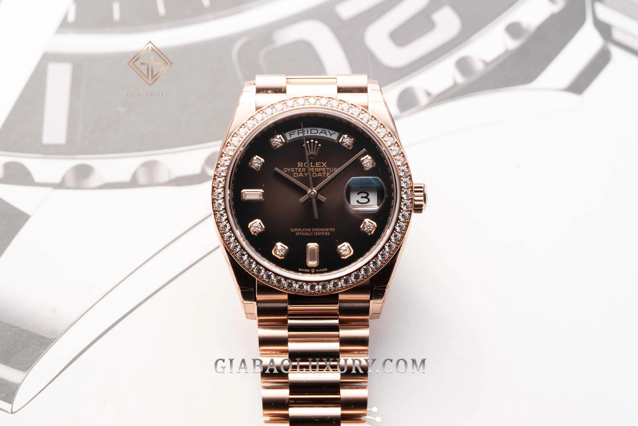 Rolex Day-Date 36 Ref. 128345RBR mặt ombré nâu: Day-Date 36 Ref. 128345RBR mặt ombré nâu nhìn trực diện