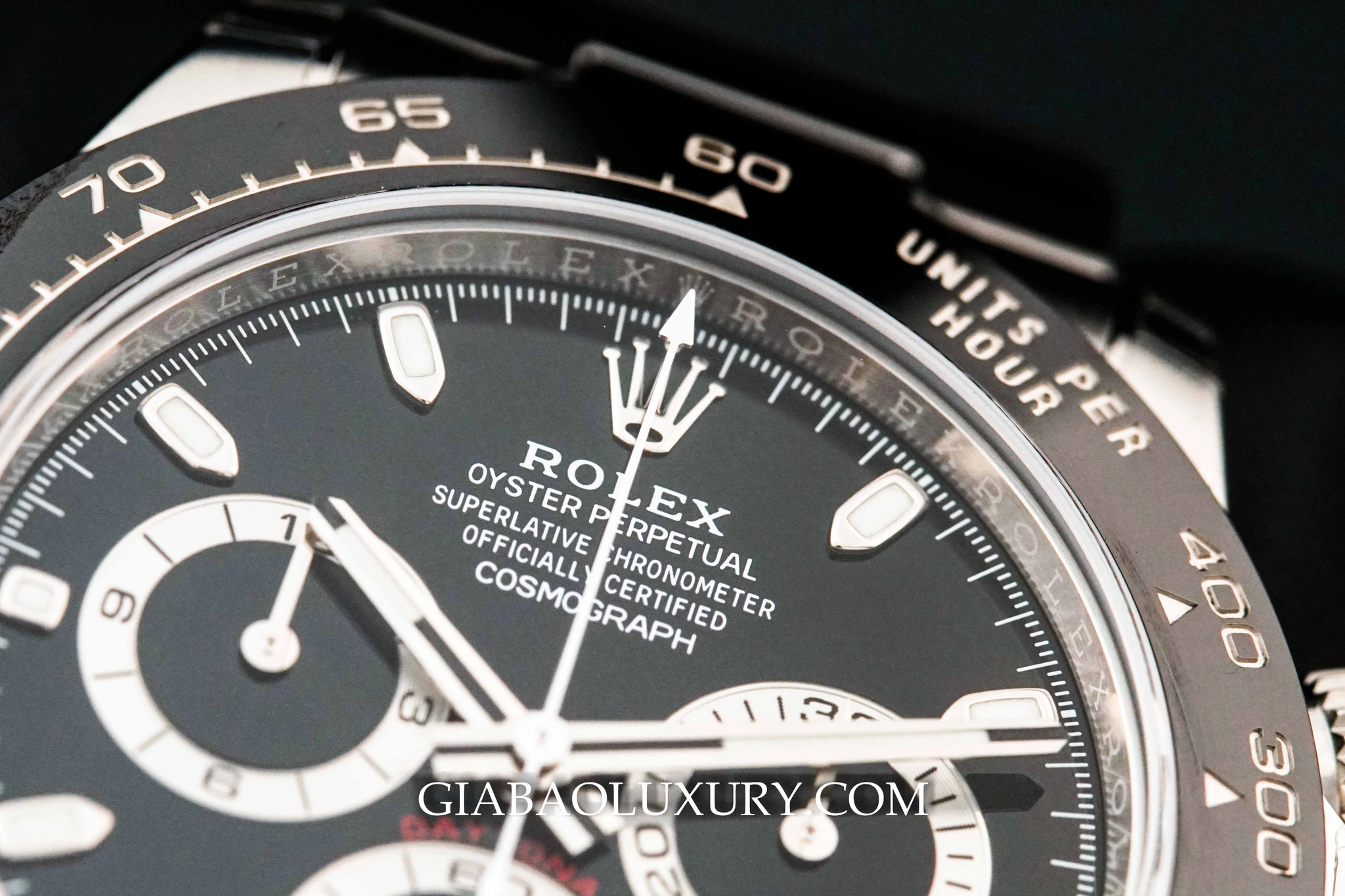 Rolex Daytona 116500LN: bezel Cerachrom và calibre 4130 — ảnh chi tiết 10