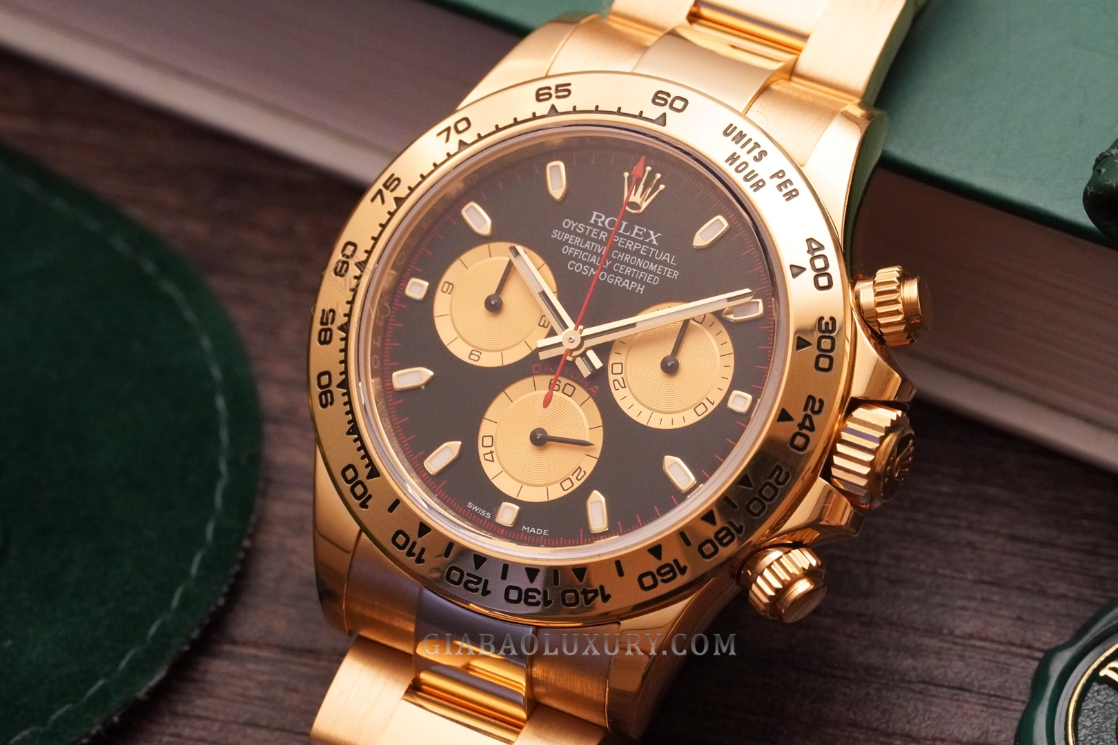 Rolex Cosmograph Daytona 116508 mặt số đen