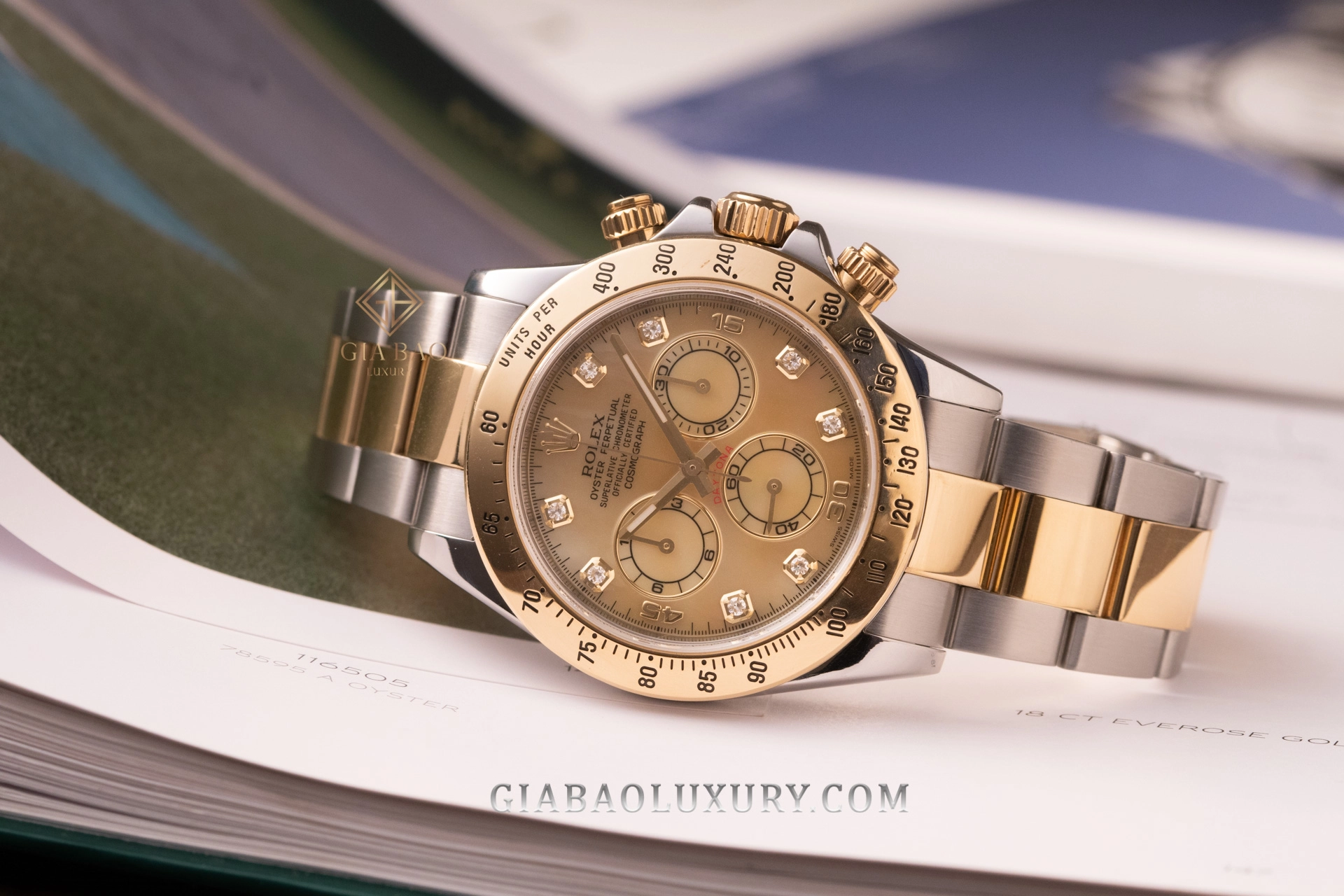 Rolex Daytona 116523 và 116503: khác biệt thế hệ: Toàn cảnh Daytona 116523 Yellow Rolesor
