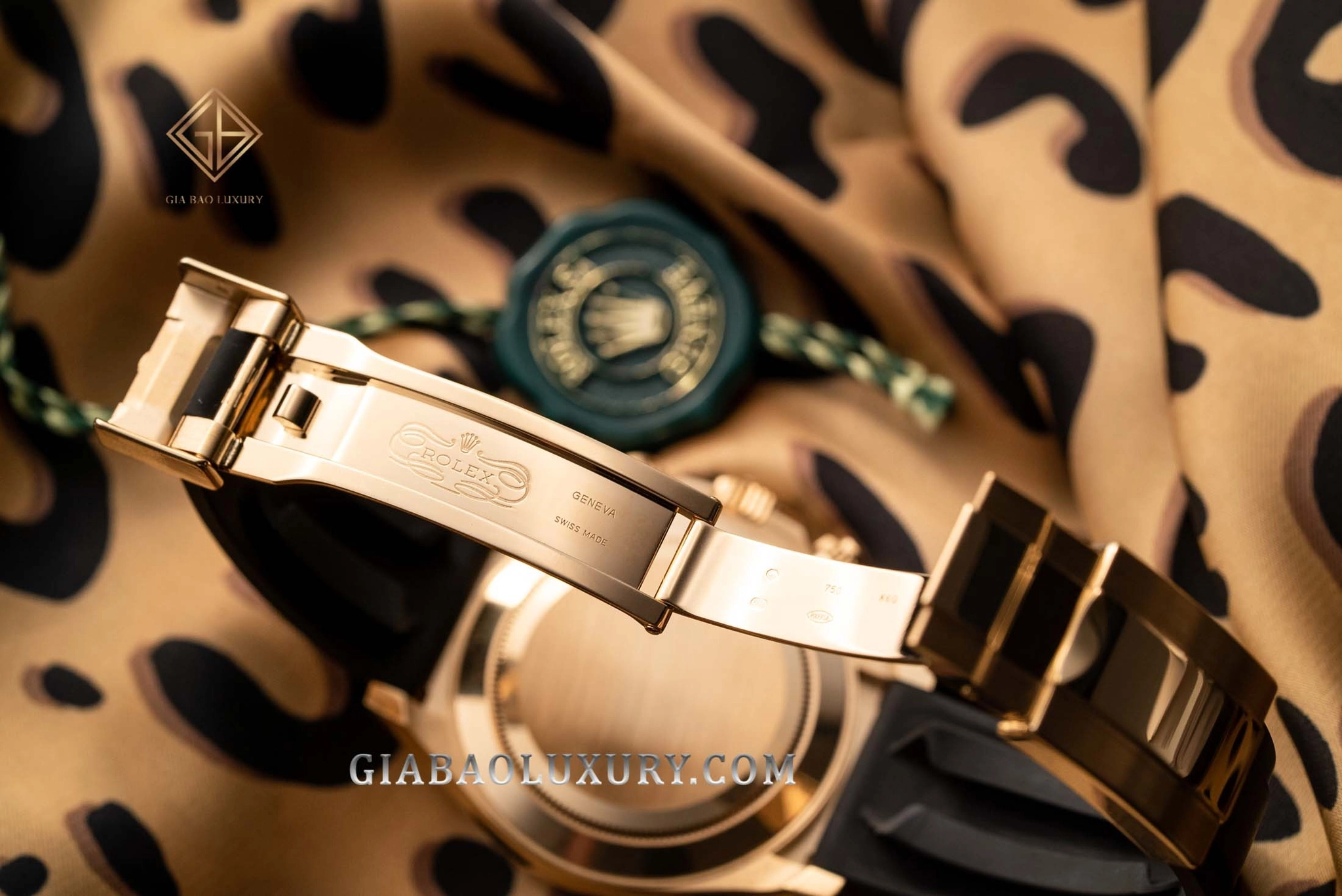 Rolex Daytona 116588TBR “Eye of the Tiger”: tỷ lệ Daytona 116588TBR khi lên cổ tay