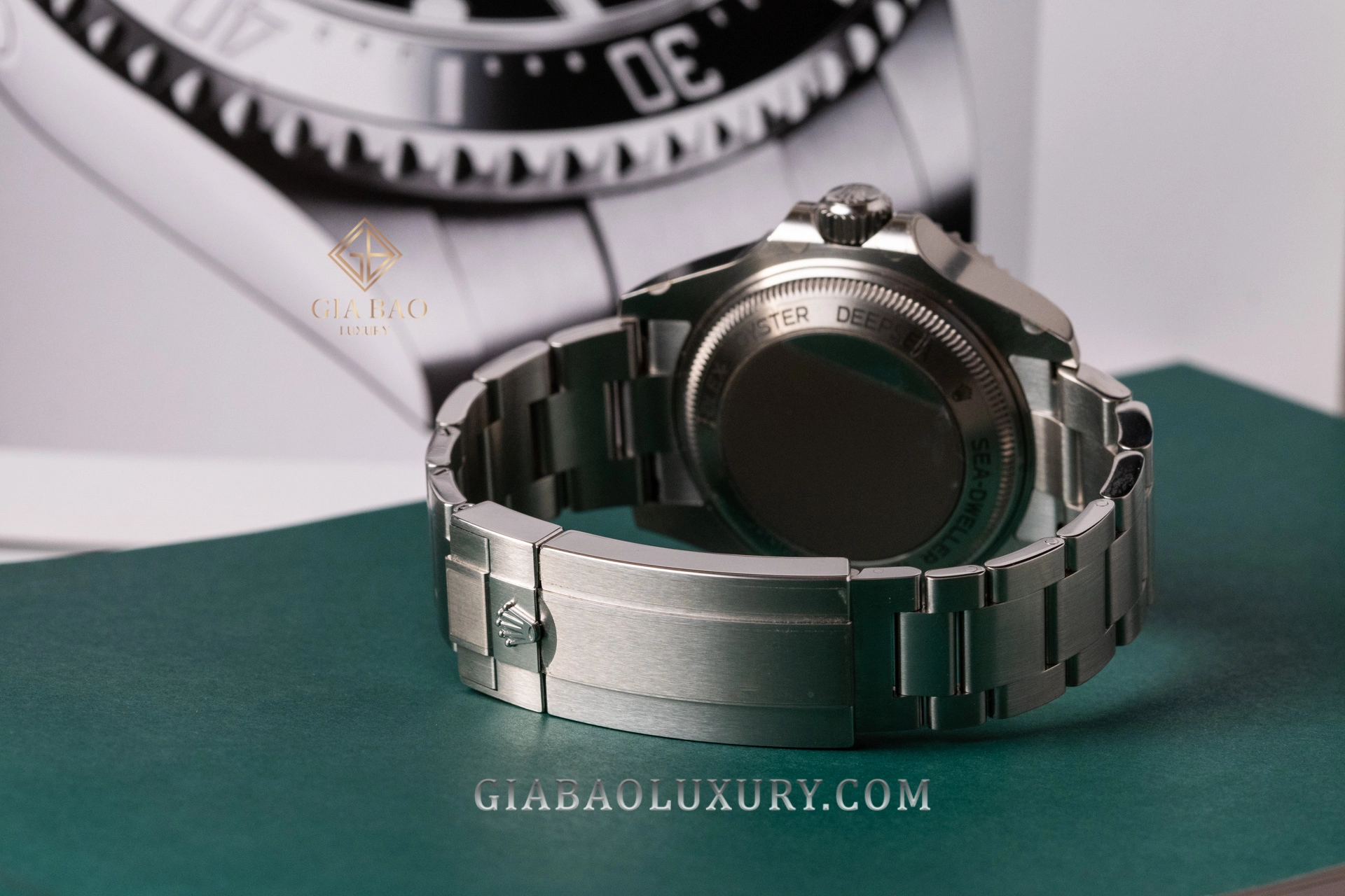 Rolex Deepsea 126660: đánh giá kỹ thuật: Đáy chịu áp của Ringlock System