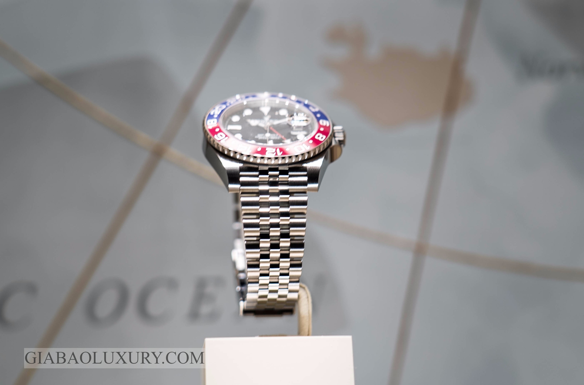 Rolex GMT-Master II 126710BLRO — ảnh chi tiết 2