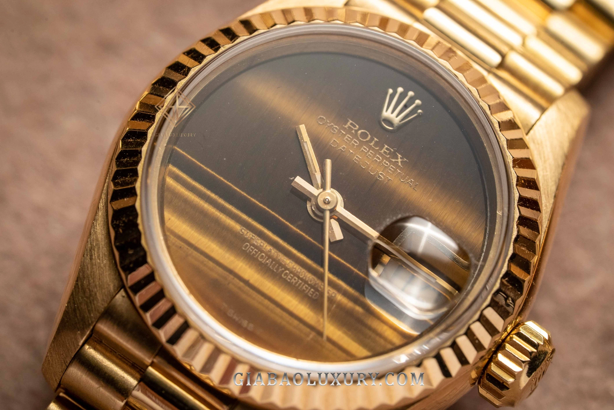 Rolex Lady-Datejust 69178 mặt số Tiger Eye: Dây President vàng với các mắt bán nguyệt