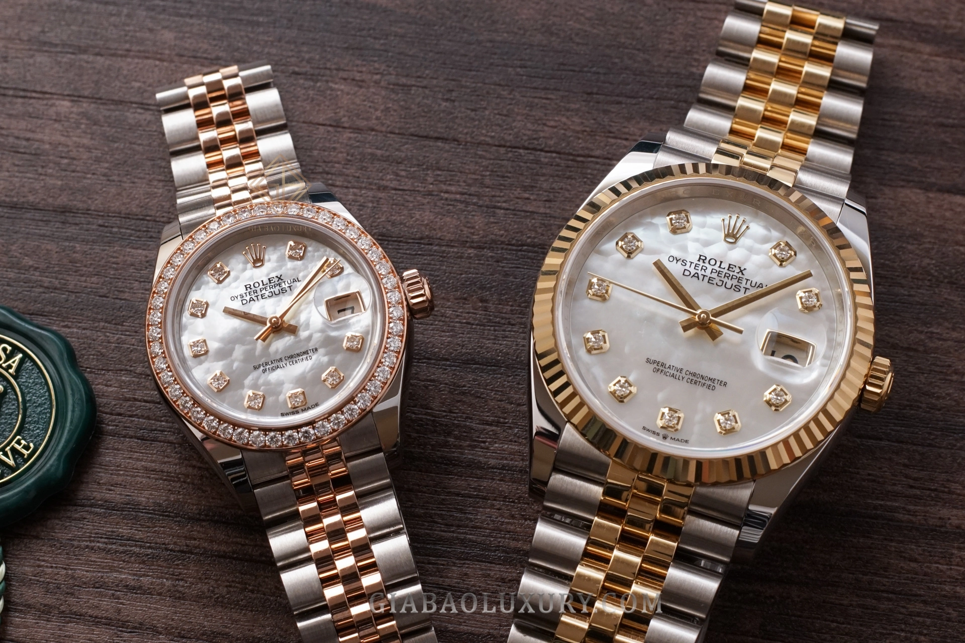 Hai Rolex Datejust Rolesor mặt số xà cừ: Everose Rolesor và yellow Rolesor