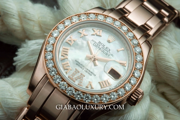 Rolex Pearlmaster 80315: vỏ Everose 29 mm và mặt xà cừ — ảnh chi tiết 01