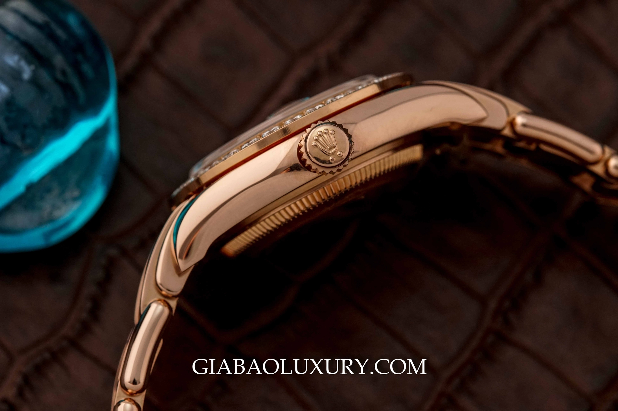 Rolex Pearlmaster 80315: vỏ Everose 29 mm và mặt xà cừ — ảnh chi tiết 09