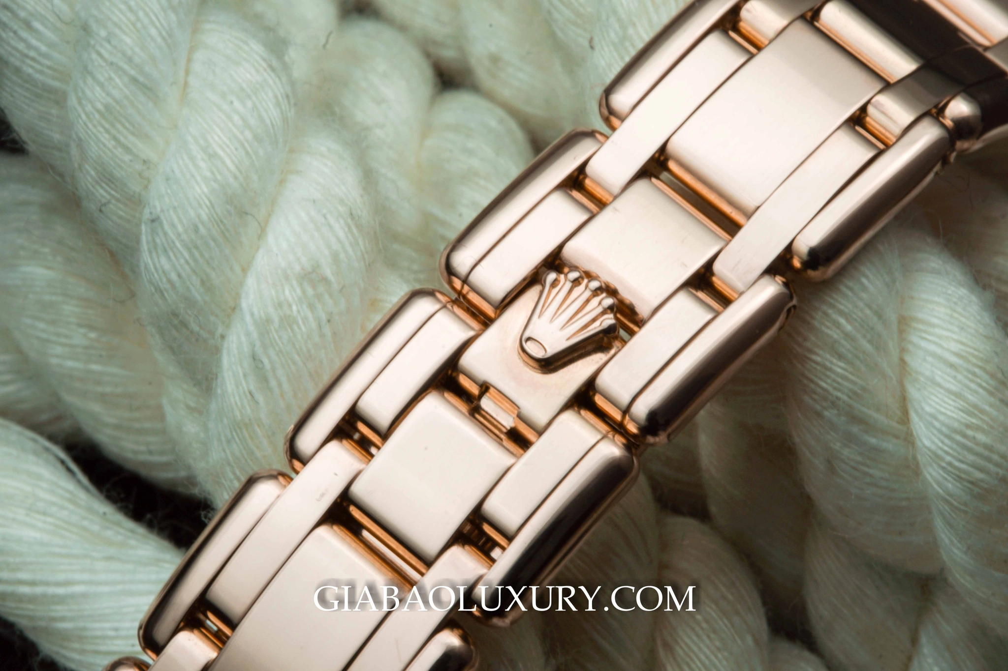 Rolex Pearlmaster 80315: vỏ Everose 29 mm và mặt xà cừ — ảnh chi tiết 11