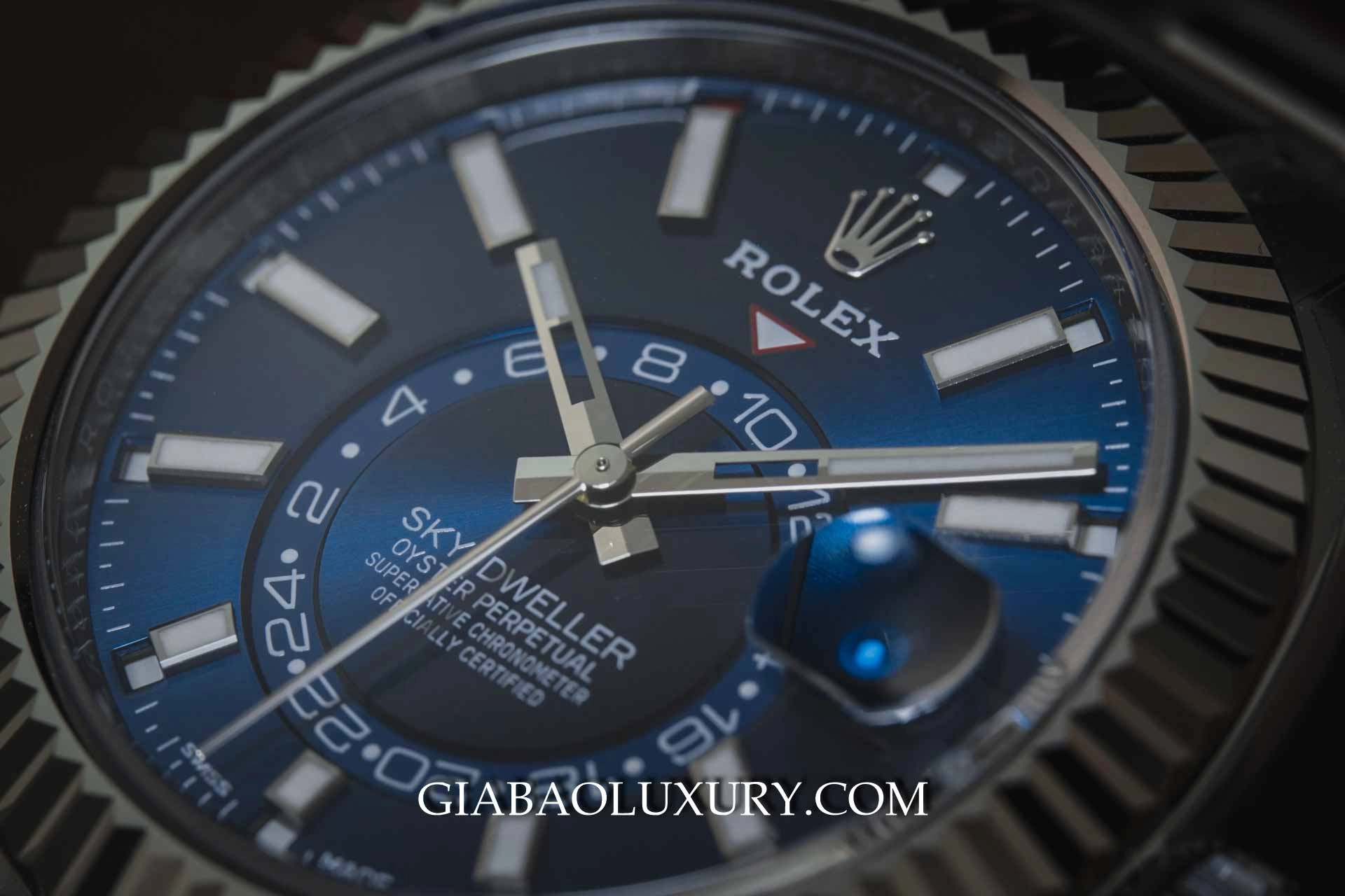 Rolex Sky-Dweller 326934: lịch thường niên và hai múi giờ — ảnh chi tiết 10